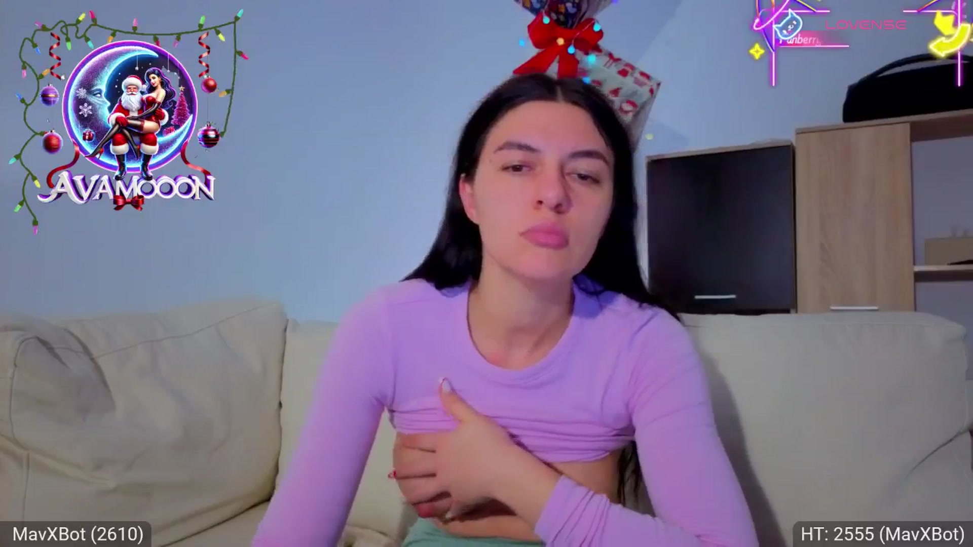 Gallery image thumbnail from AvaMoonlight's myfreecams stream on, 12/28/2025, 24:49 image 13 of 20