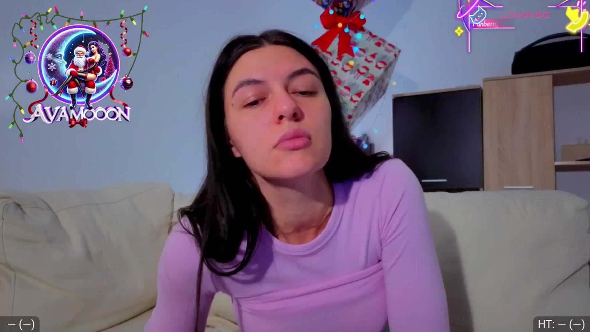 Gallery image thumbnail from AvaMoonlight's myfreecams stream on, 12/28/2025, 24:49 image 5 of 20