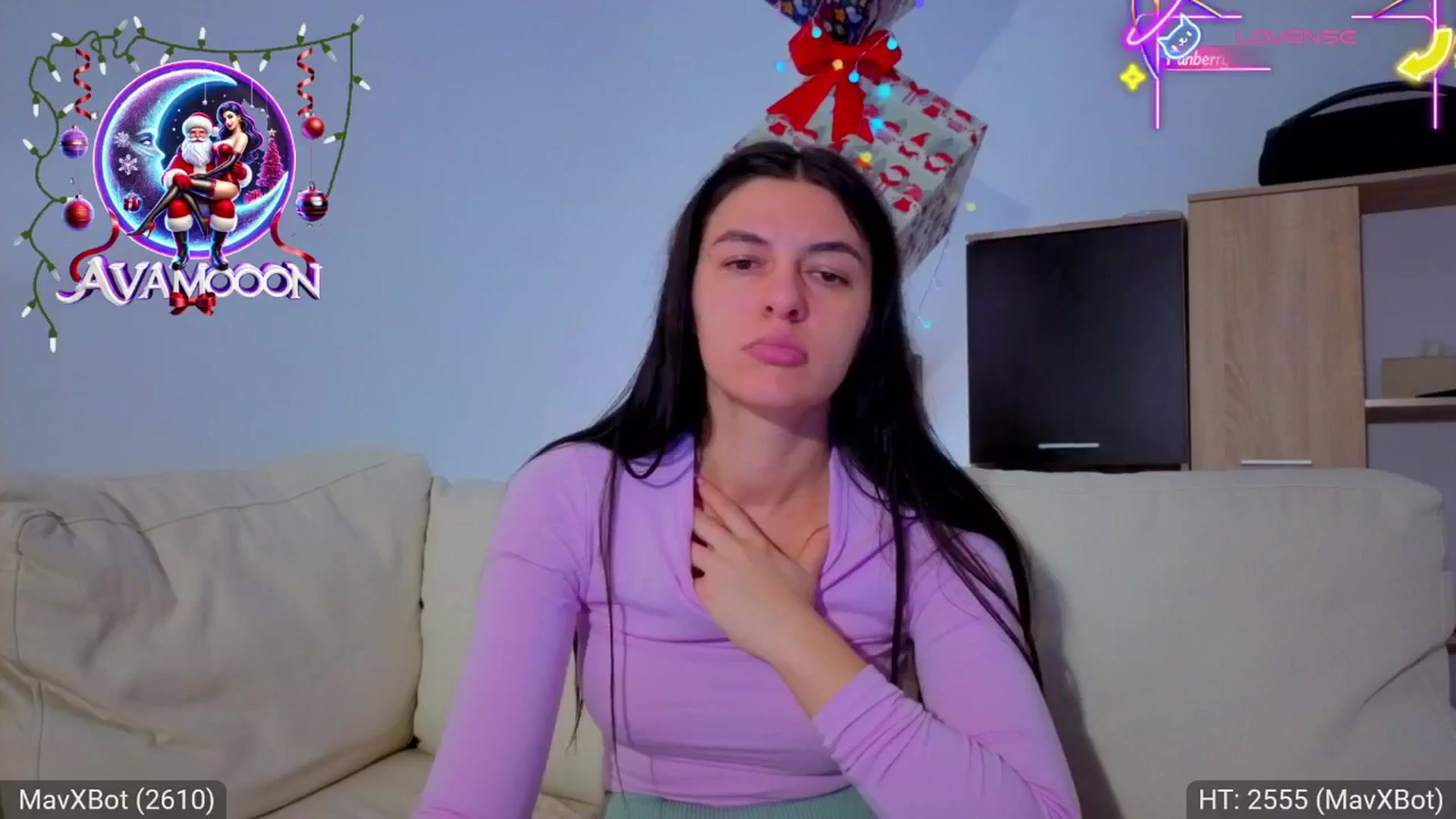 Gallery image thumbnail from AvaMoonlight's myfreecams stream on, 12/28/2025, 24:49 image 17 of 20