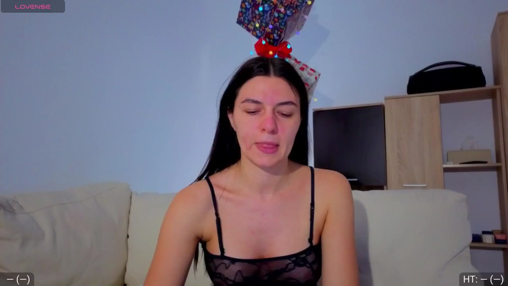 Gallery image thumbnail from AvaMoonlight's myfreecams stream on, 12/28/2025, 16:52 image 1 of 20