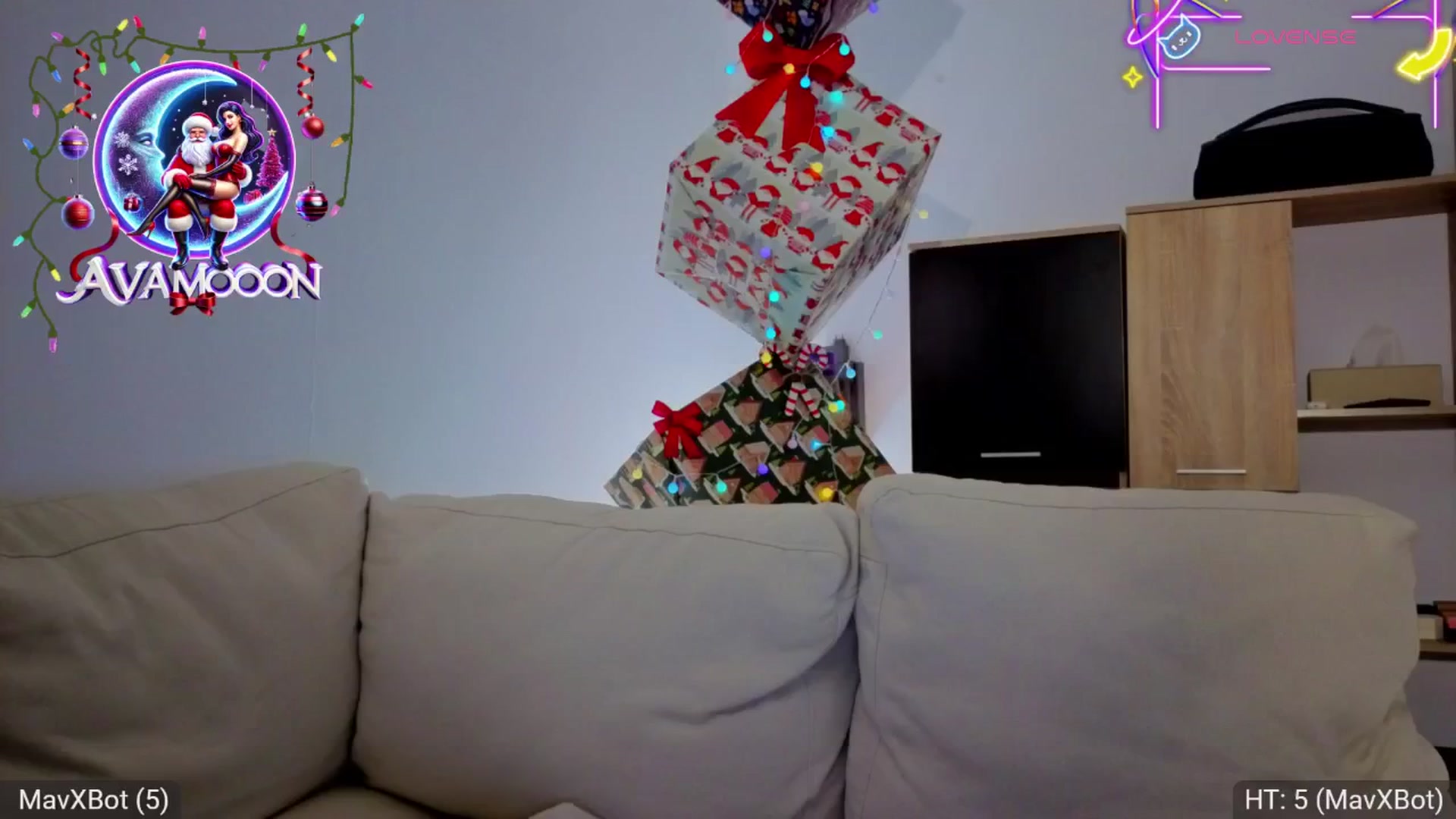 Gallery image thumbnail from AvaMoonlight's myfreecams stream on, 12/29/2025, 01:21 image 14 of 20