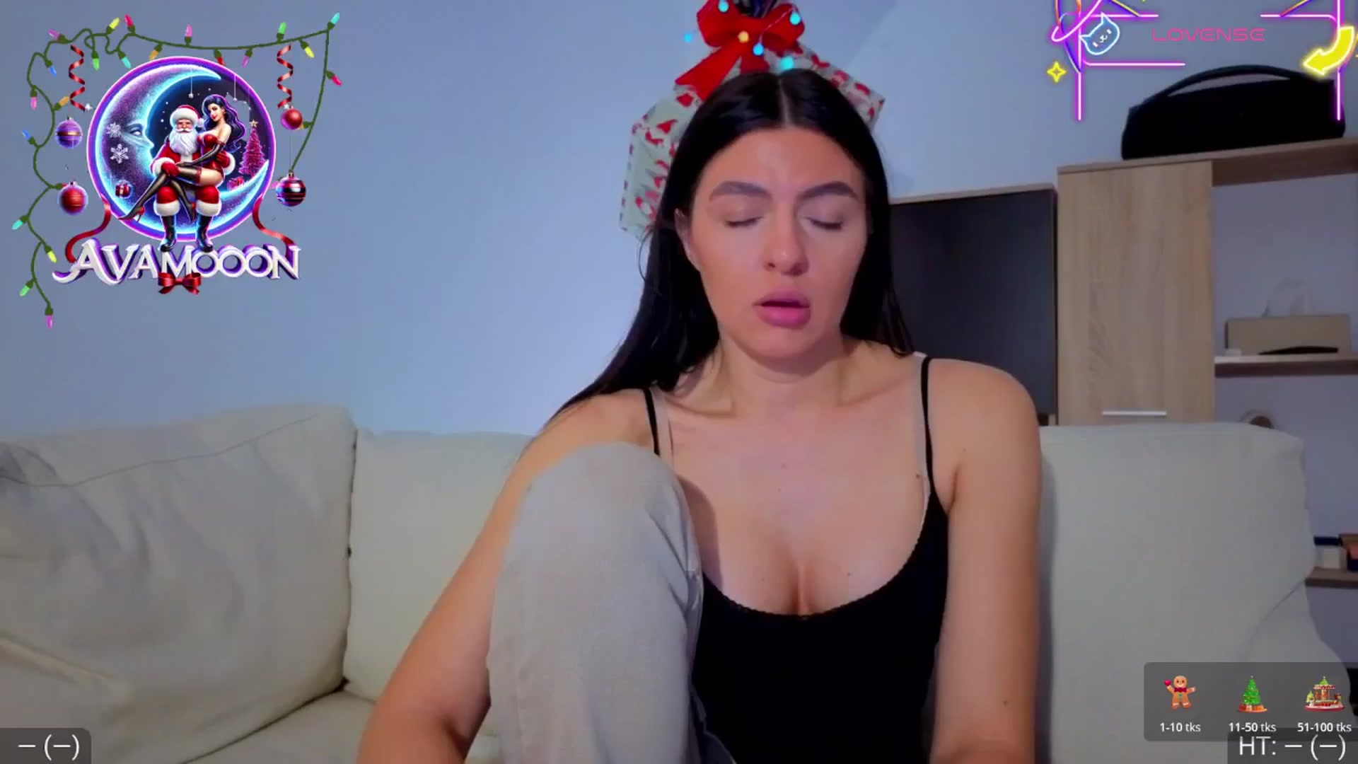 Gallery image thumbnail from AvaMoonlight's myfreecams stream on, 12/29/2025, 01:21 image 12 of 20