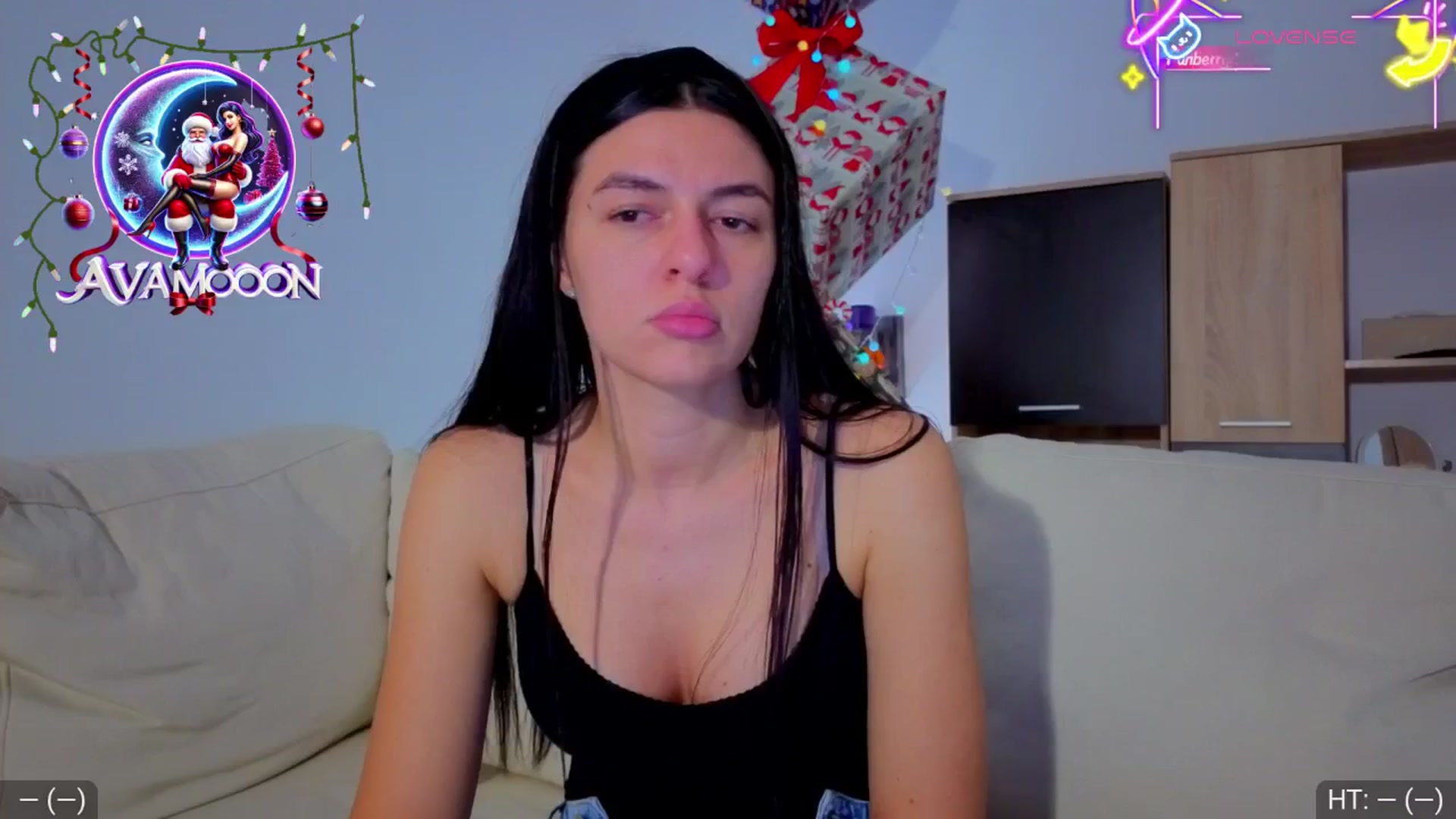 Gallery image thumbnail from AvaMoonlight's myfreecams stream on, 12/30/2025, 01:03 image 16 of 20