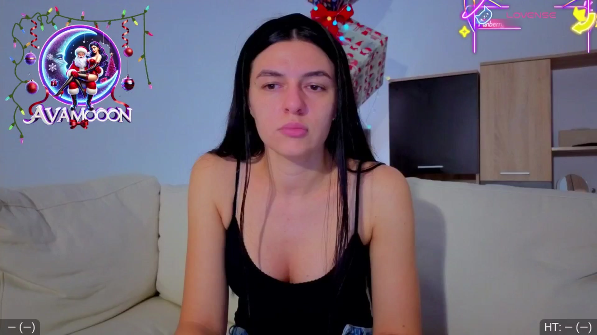 Gallery image thumbnail from AvaMoonlight's myfreecams stream on, 12/30/2025, 01:03 image 15 of 20