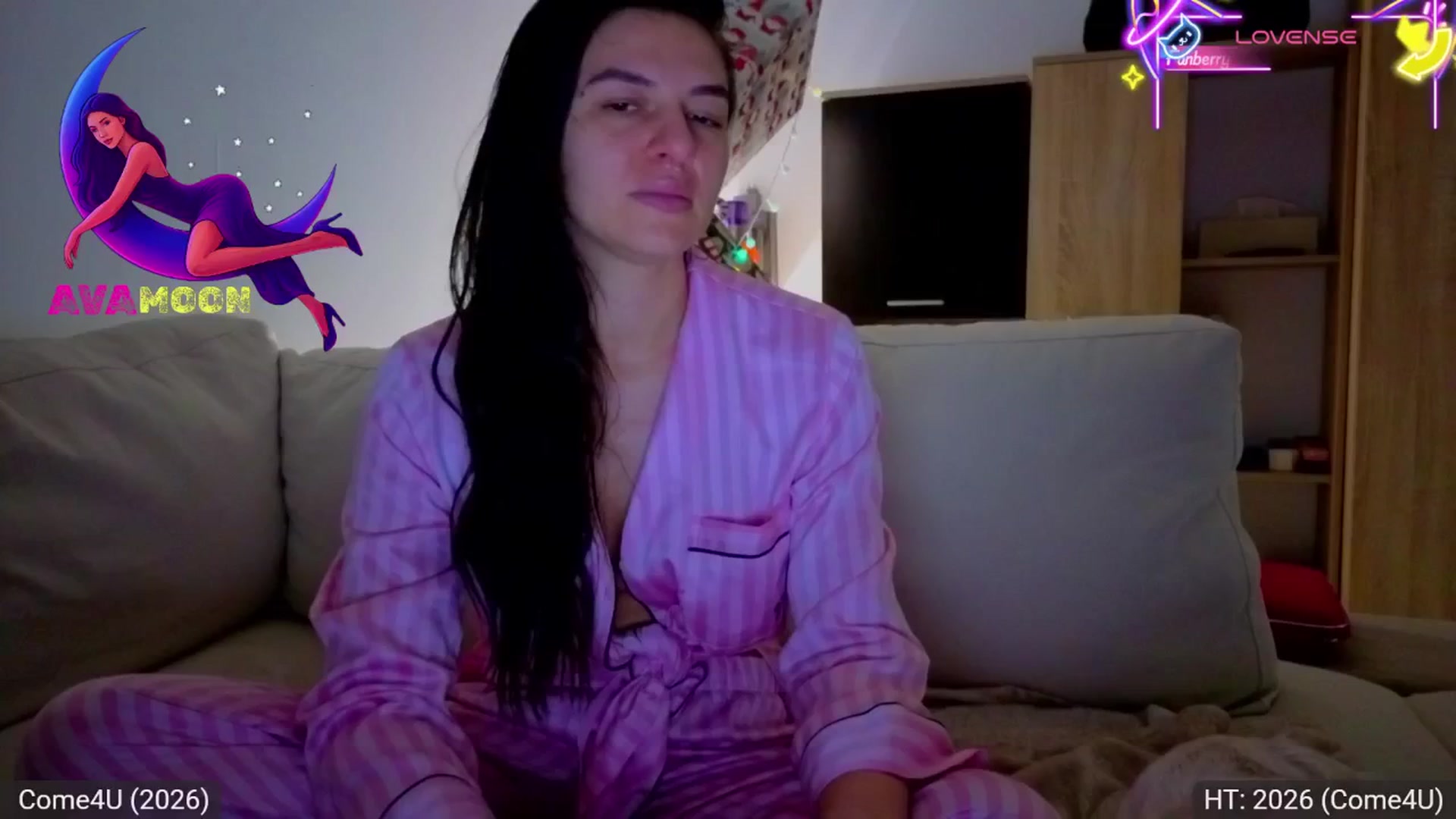 Gallery image thumbnail from AvaMoonlight's myfreecams stream on, 01/03/2026, 24:27 image 20 of 20