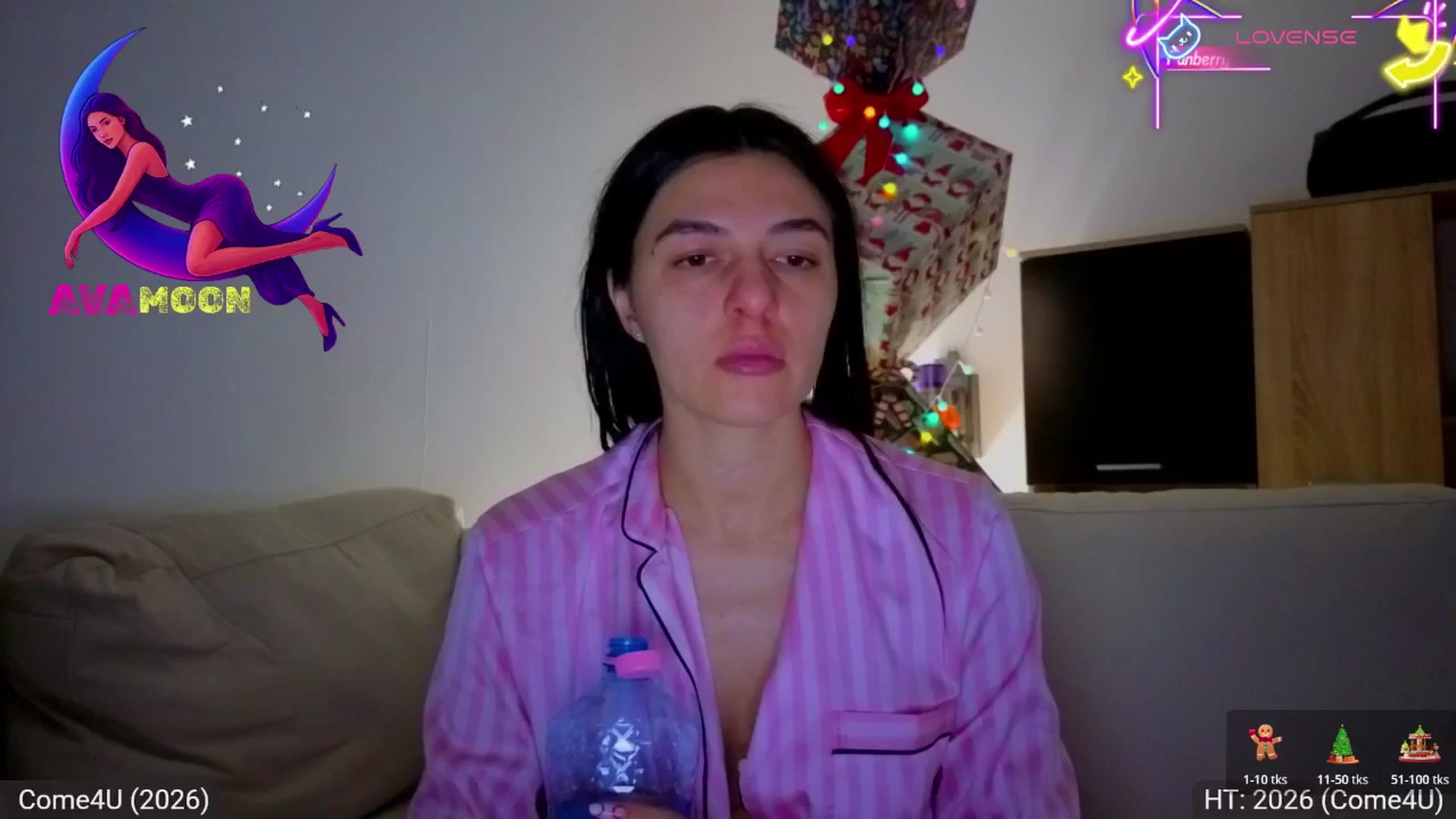 Gallery image thumbnail from AvaMoonlight's myfreecams stream on, 01/03/2026, 24:29 image 3 of 20