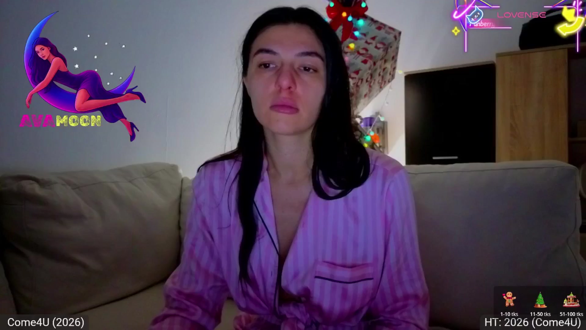 Gallery image thumbnail from AvaMoonlight's myfreecams stream on, 01/03/2026, 24:29 image 11 of 20