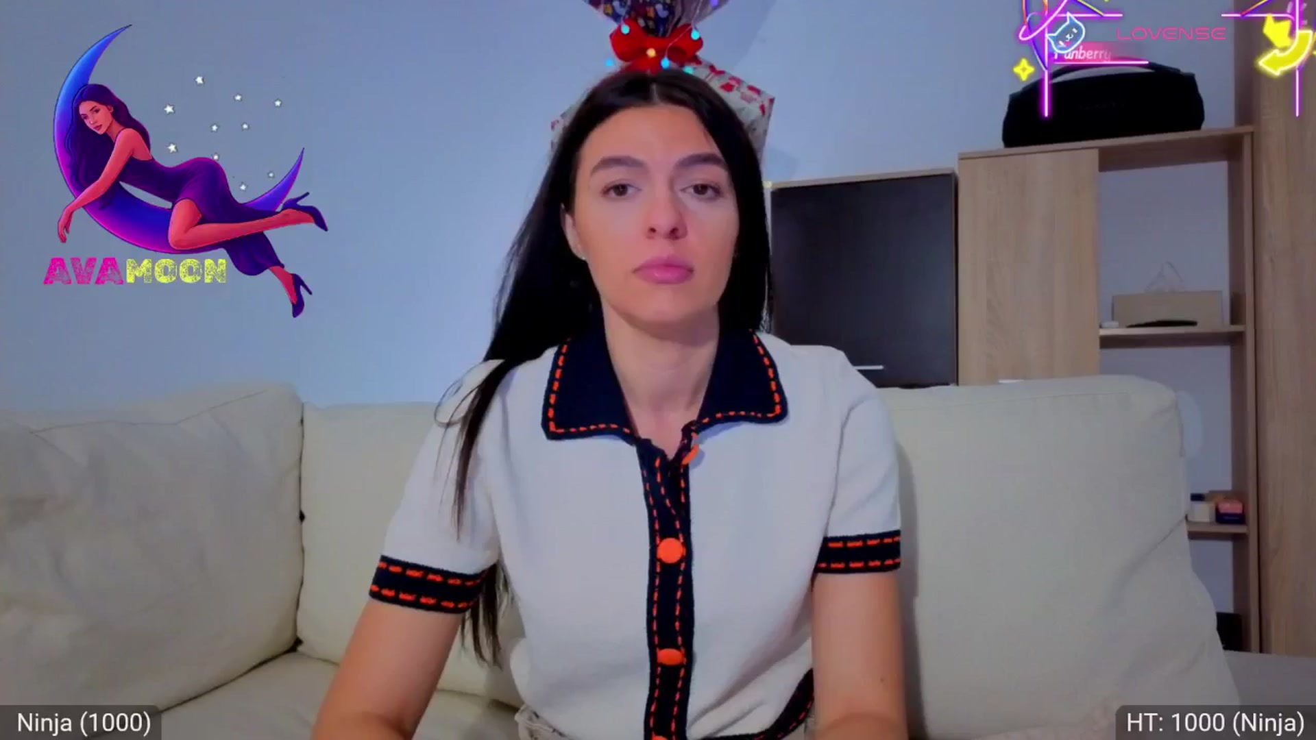 Gallery image thumbnail from AvaMoonlight's myfreecams stream on, 01/04/2026, 17:09 image 18 of 20
