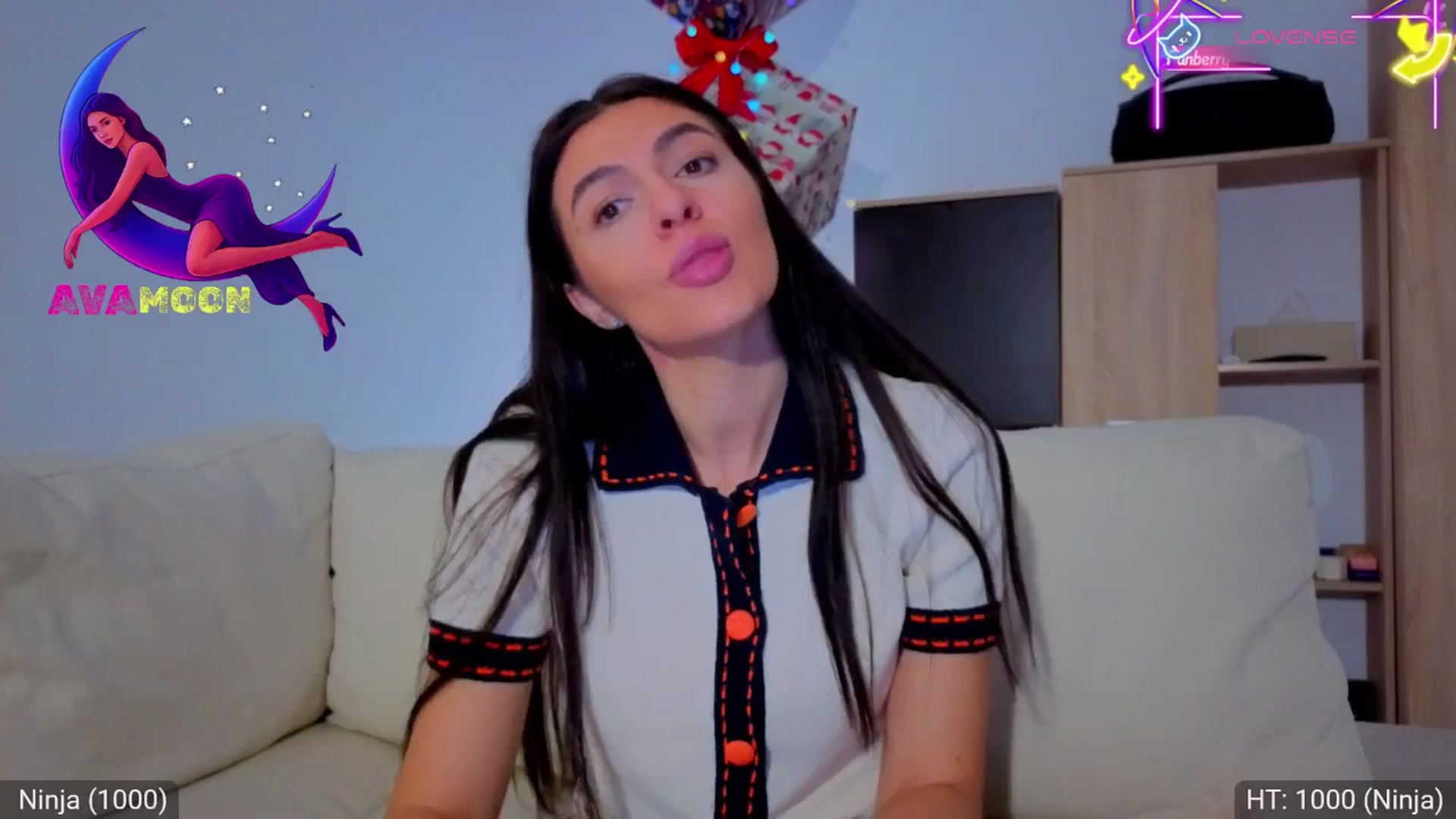 Gallery image thumbnail from AvaMoonlight's myfreecams stream on, 01/04/2026, 17:09 image 20 of 20