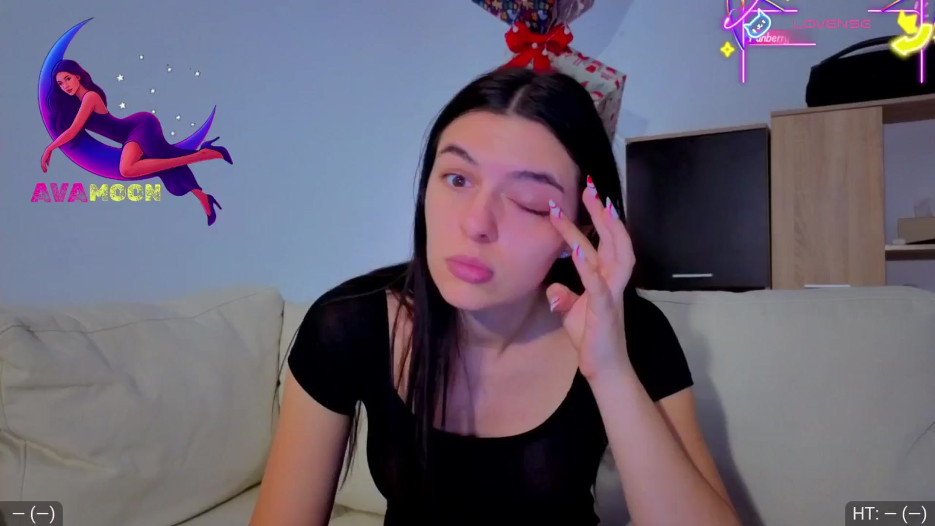 Gallery image thumbnail from AvaMoonlight's myfreecams stream on, 01/06/2026, 01:22 image 6 of 20