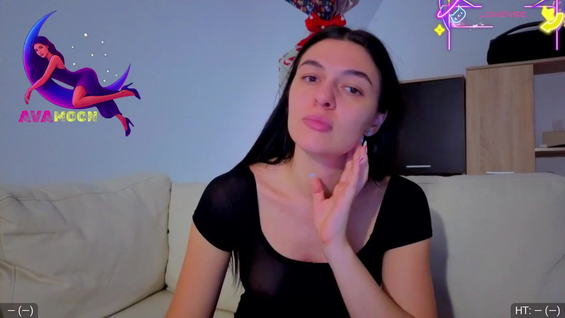 Gallery image thumbnail from AvaMoonlight's myfreecams stream on, 01/06/2026, 01:22 image 5 of 20