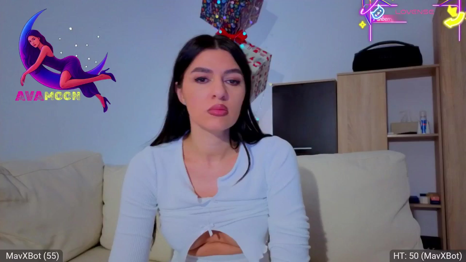 Gallery image thumbnail from AvaMoonlight's myfreecams stream on, 01/07/2026, 01:21 image 5 of 20