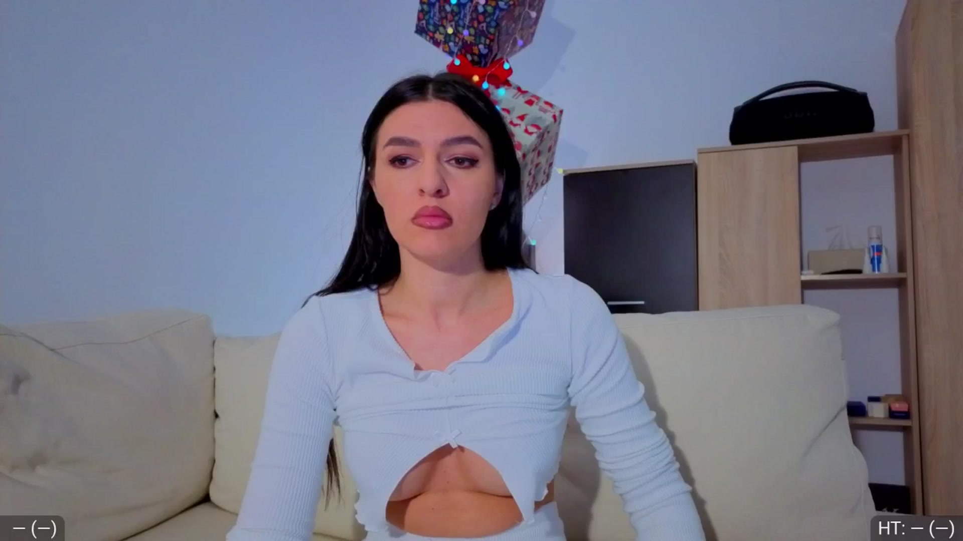 Gallery image thumbnail from AvaMoonlight's myfreecams stream on, 01/07/2026, 01:21 image 2 of 20