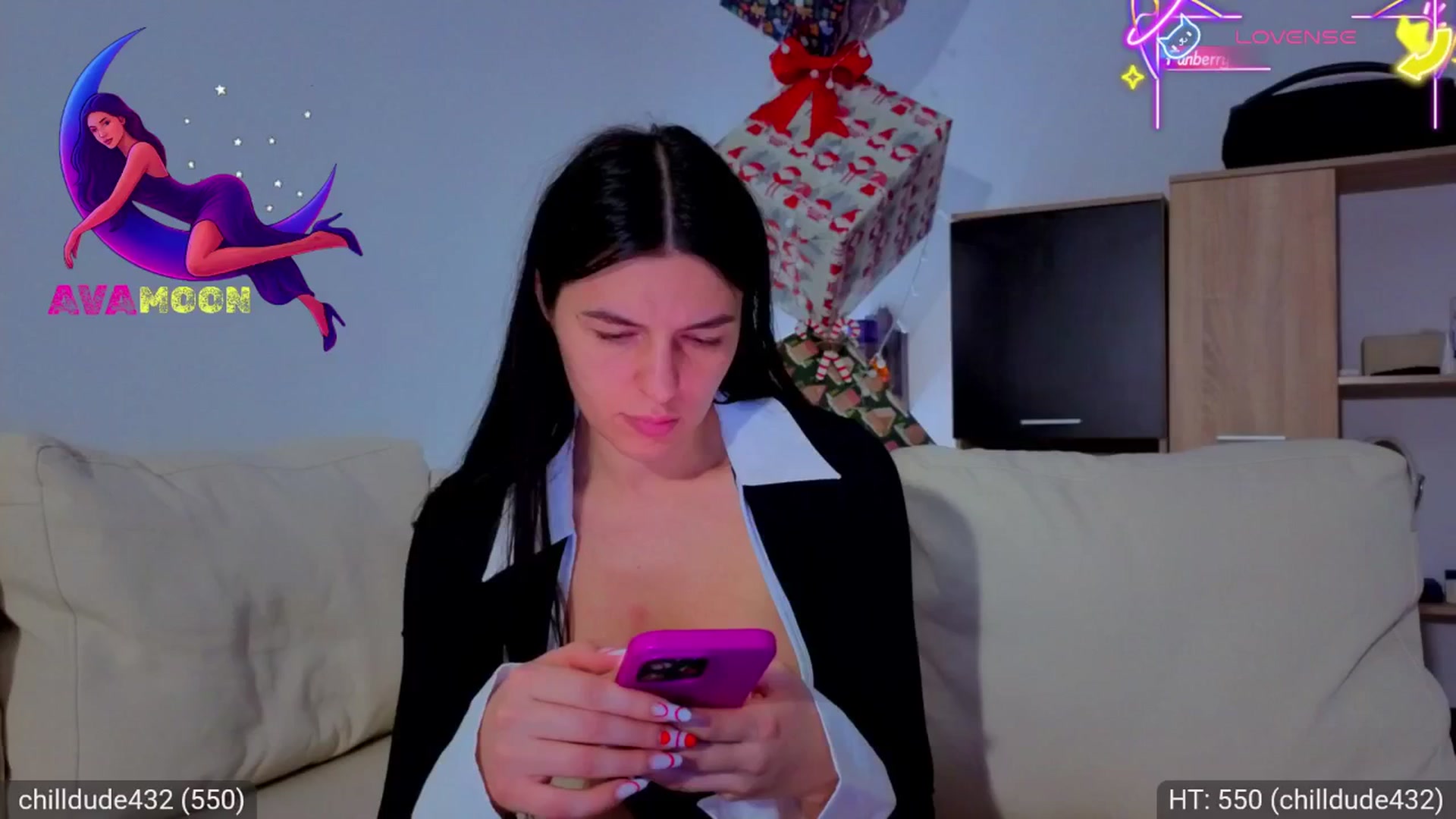 Gallery image thumbnail from AvaMoonlight's myfreecams stream on, 01/07/2026, 17:24 image 4 of 20