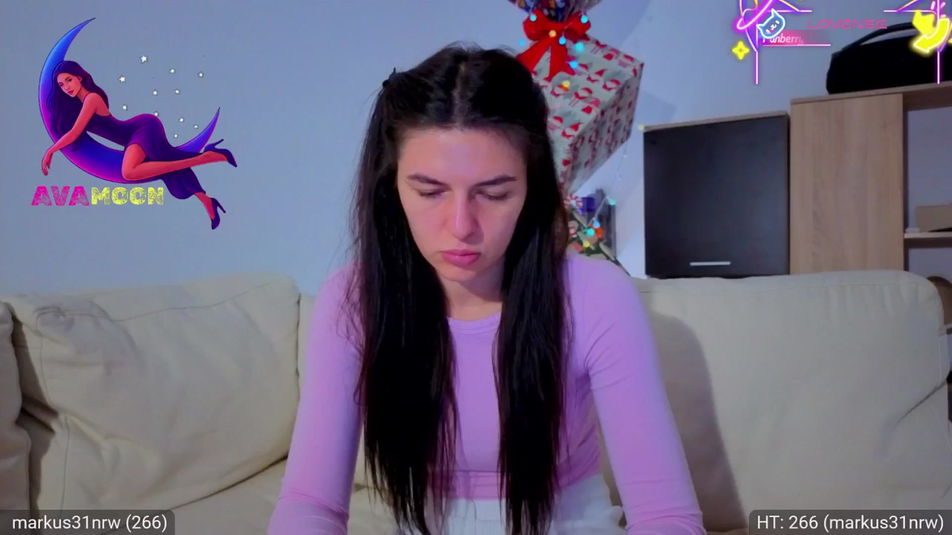 Gallery image thumbnail from AvaMoonlight's myfreecams stream on, 01/08/2026, 17:11 image 9 of 20