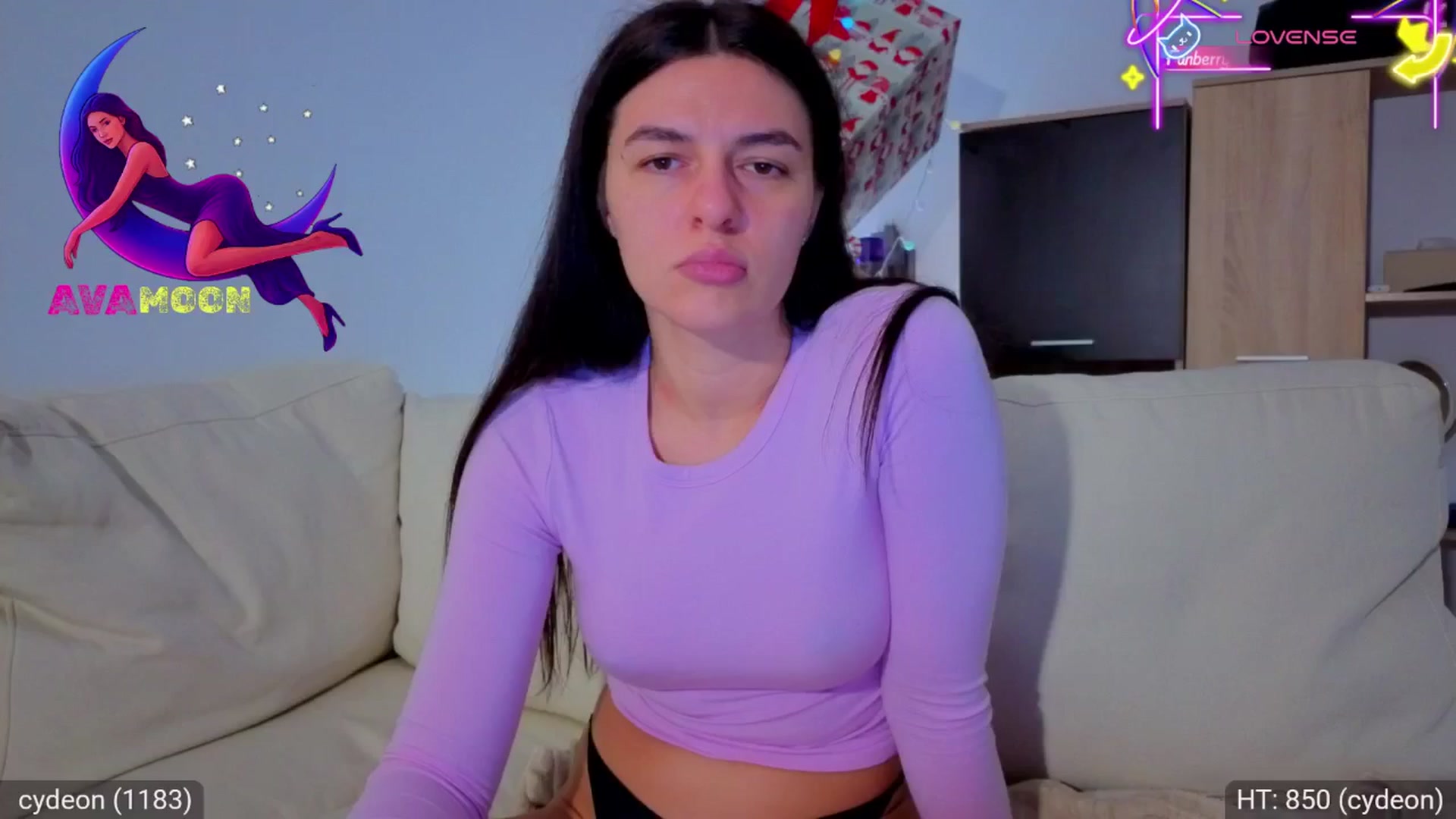 Gallery image thumbnail from AvaMoonlight's myfreecams stream on, 01/09/2026, 01:03 image 17 of 20