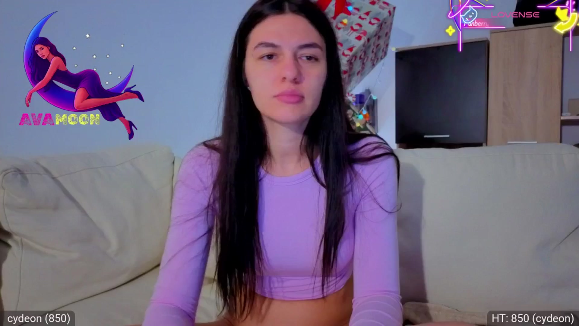 Gallery image thumbnail from AvaMoonlight's myfreecams stream on, 01/09/2026, 01:03 image 8 of 20