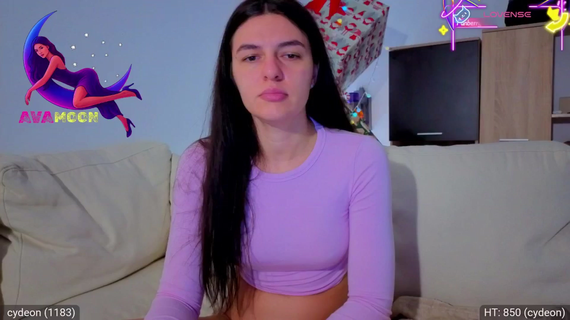 Gallery image thumbnail from AvaMoonlight's myfreecams stream on, 01/09/2026, 01:03 image 9 of 20