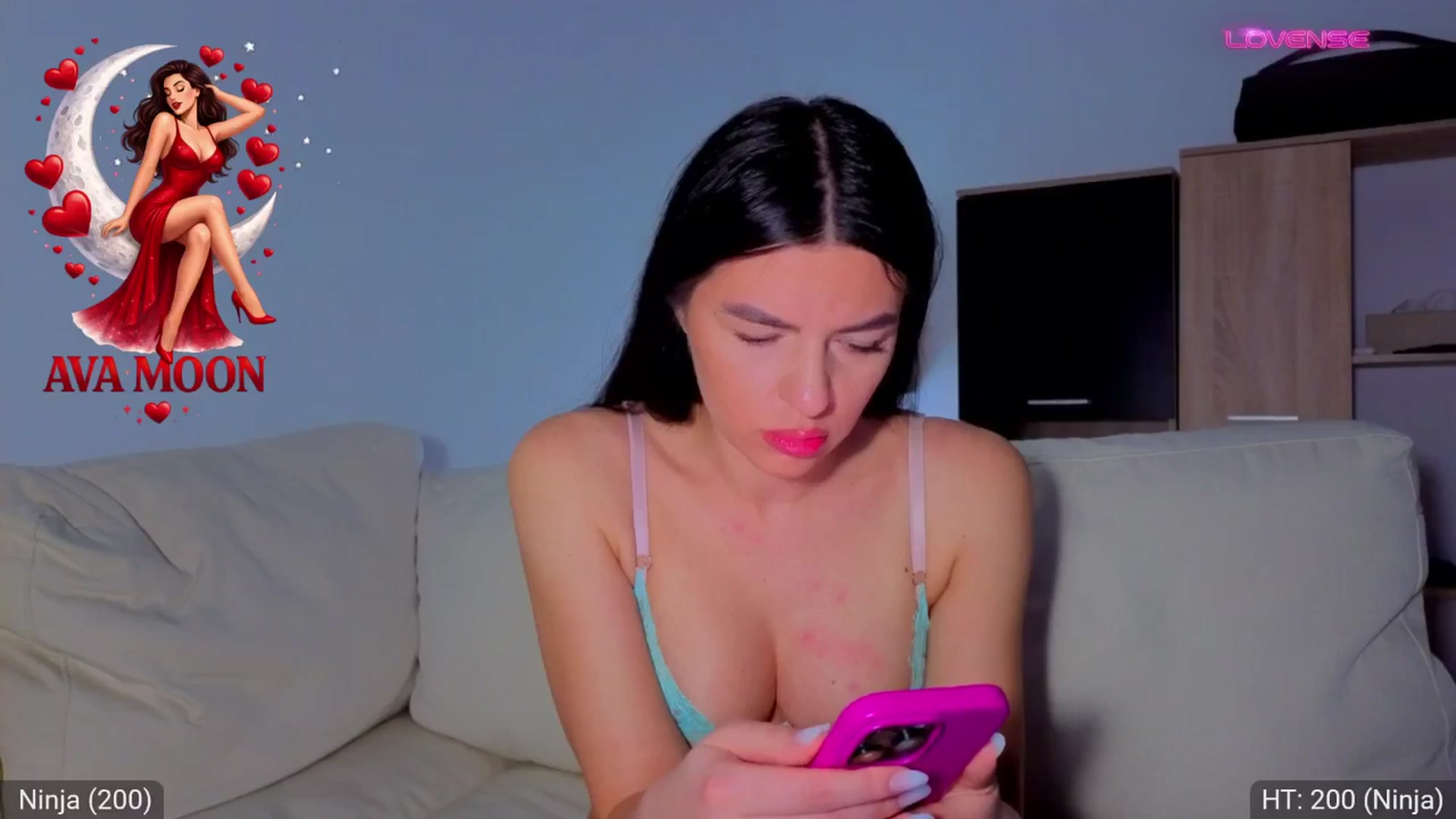 Gallery image thumbnail from AvaMoonlight's myfreecams stream on, 01/12/2026, 17:10 image 8 of 20