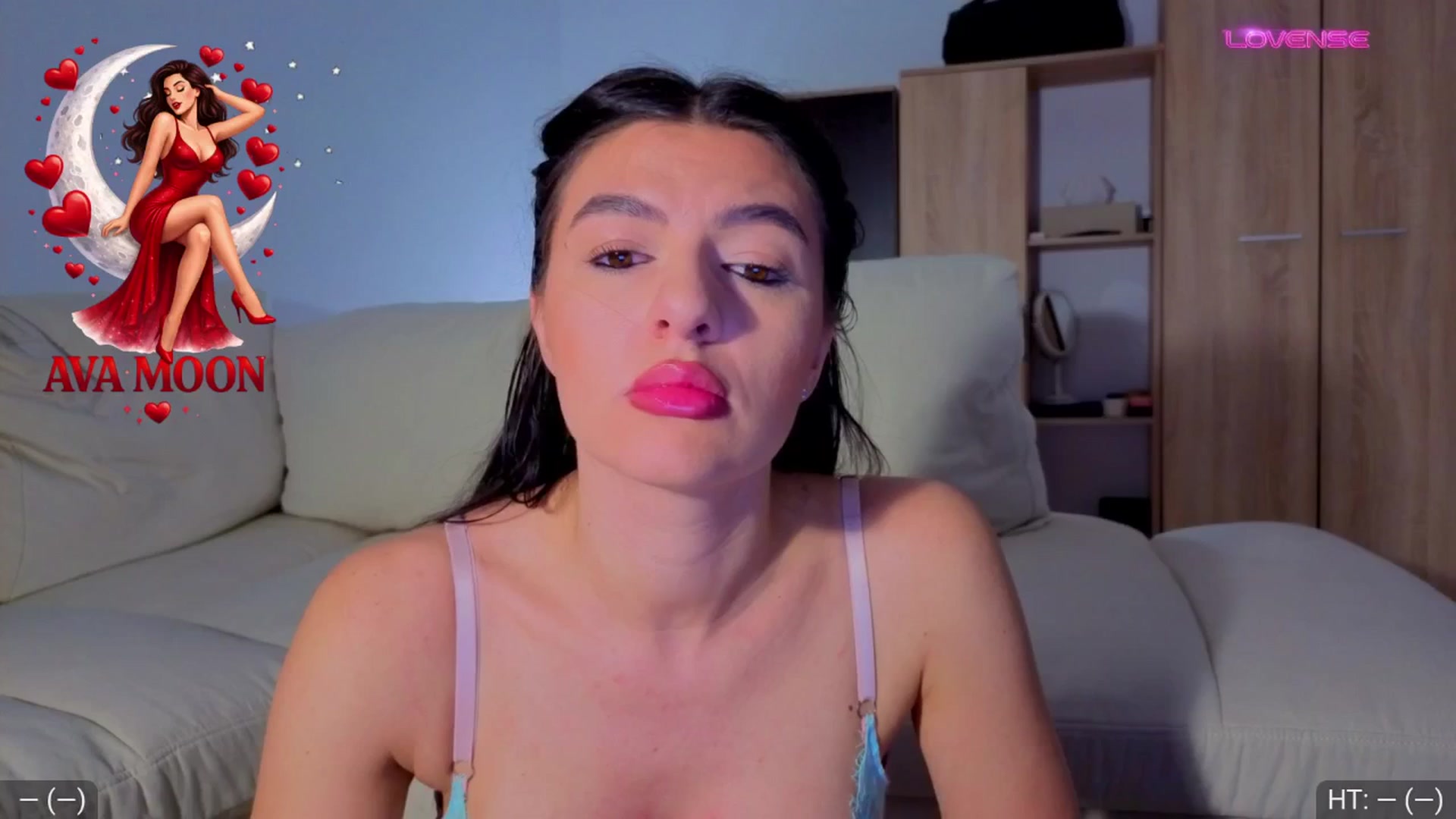 Gallery image thumbnail from AvaMoonlight's myfreecams stream on, 01/13/2026, 24:02 image 8 of 20