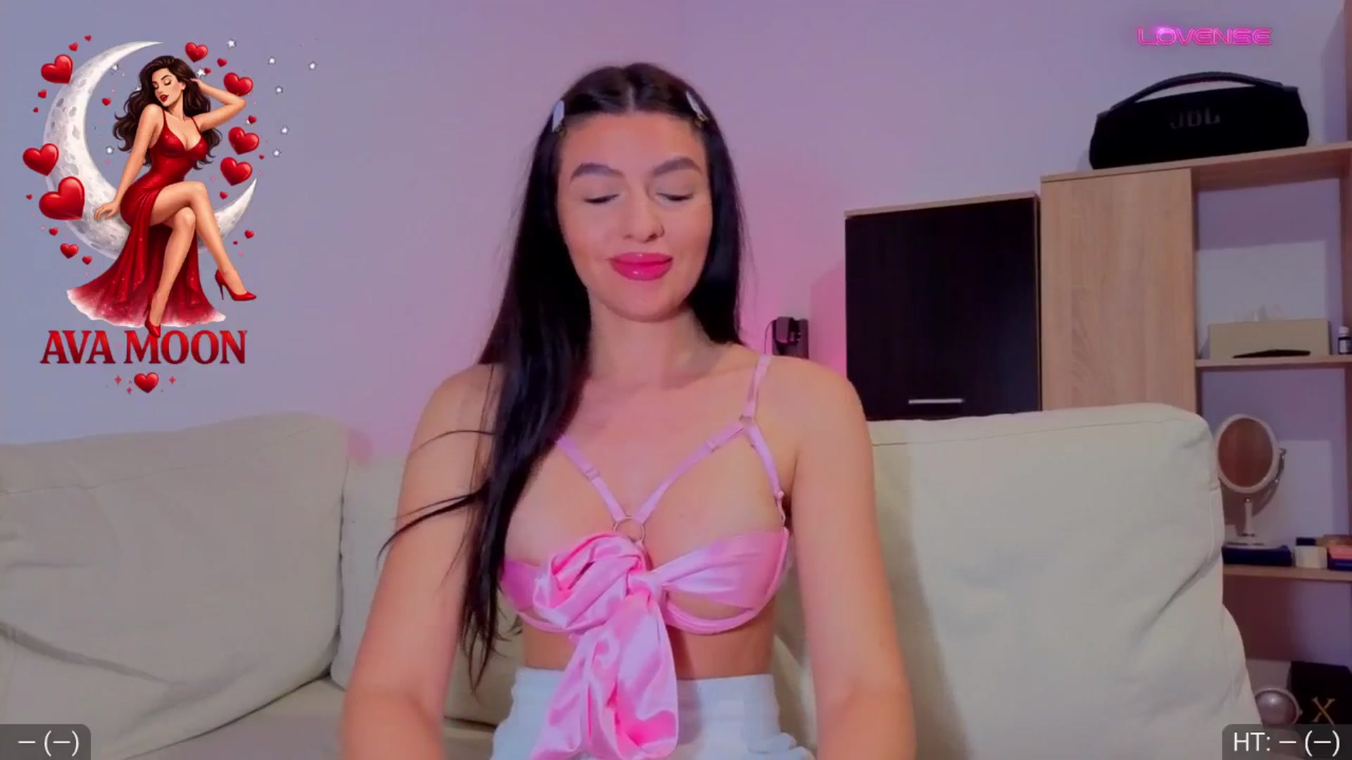 Gallery image thumbnail from AvaMoonlight's myfreecams stream on, 01/14/2026, 24:03 image 2 of 20
