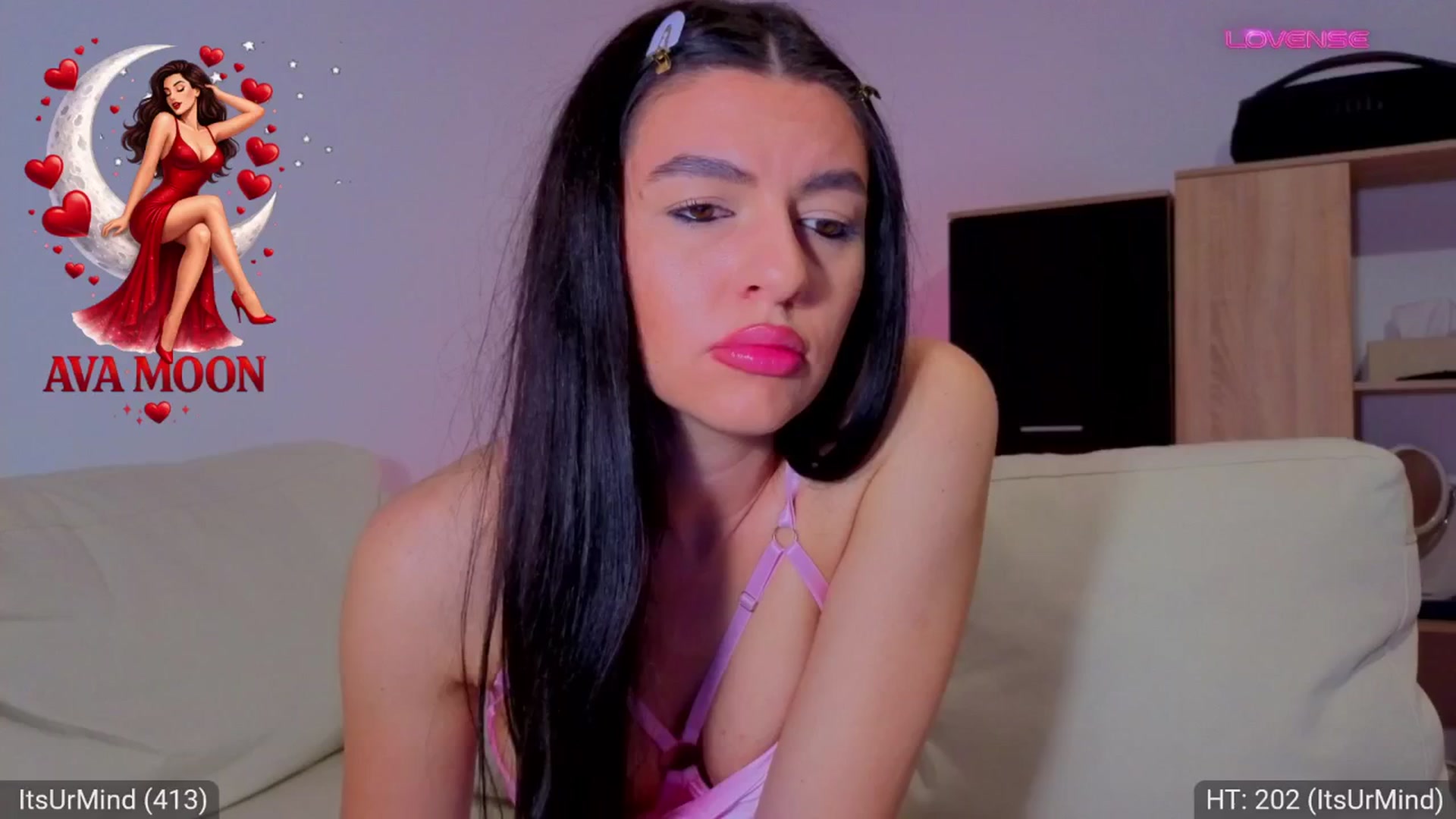 Gallery image thumbnail from AvaMoonlight's myfreecams stream on, 01/14/2026, 01:42 image 7 of 20