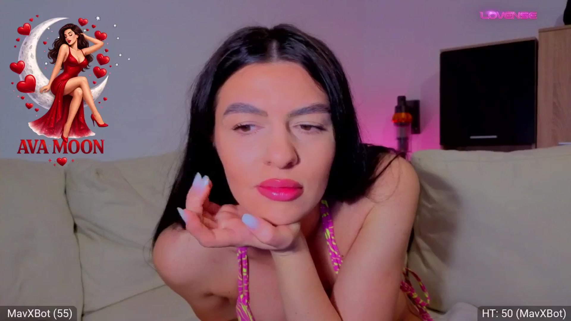 Gallery image thumbnail from AvaMoonlight's myfreecams stream on, 01/14/2026, 16:44 image 15 of 20