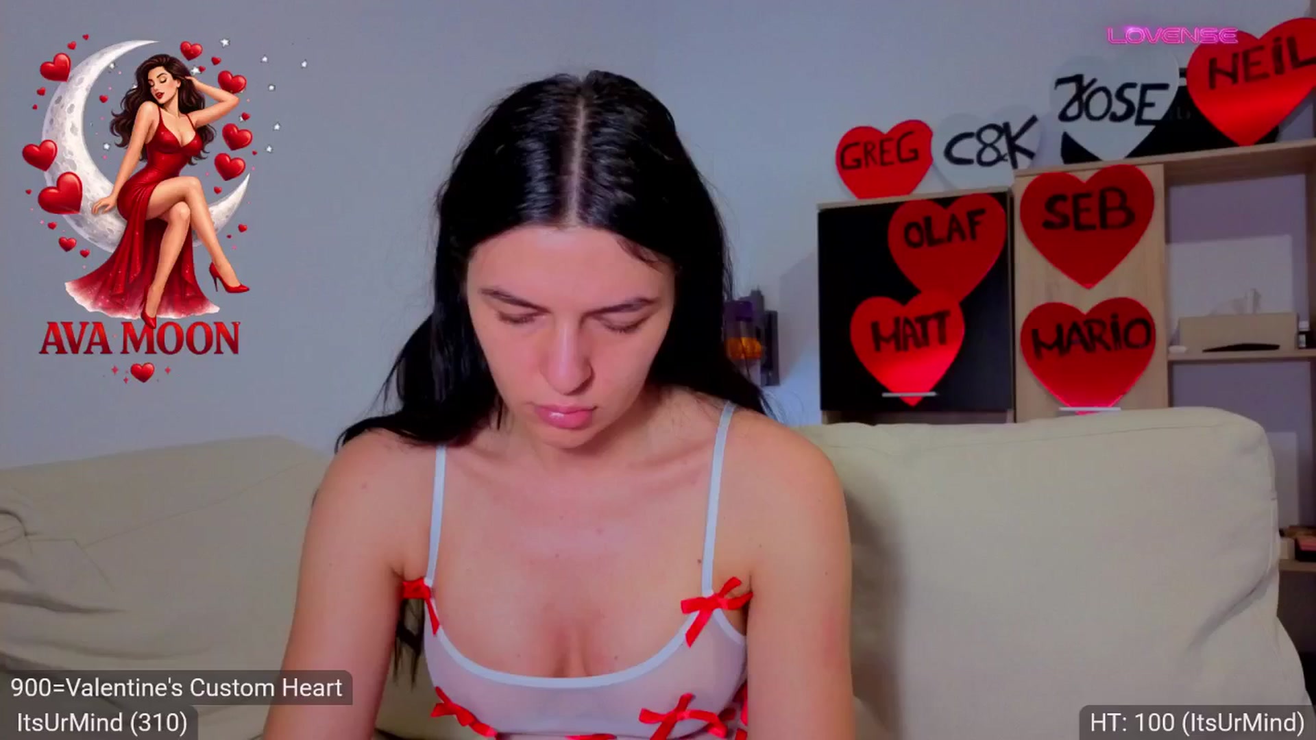 Gallery image thumbnail from AvaMoonlight's myfreecams stream on, 01/25/2026, 17:00 image 5 of 20