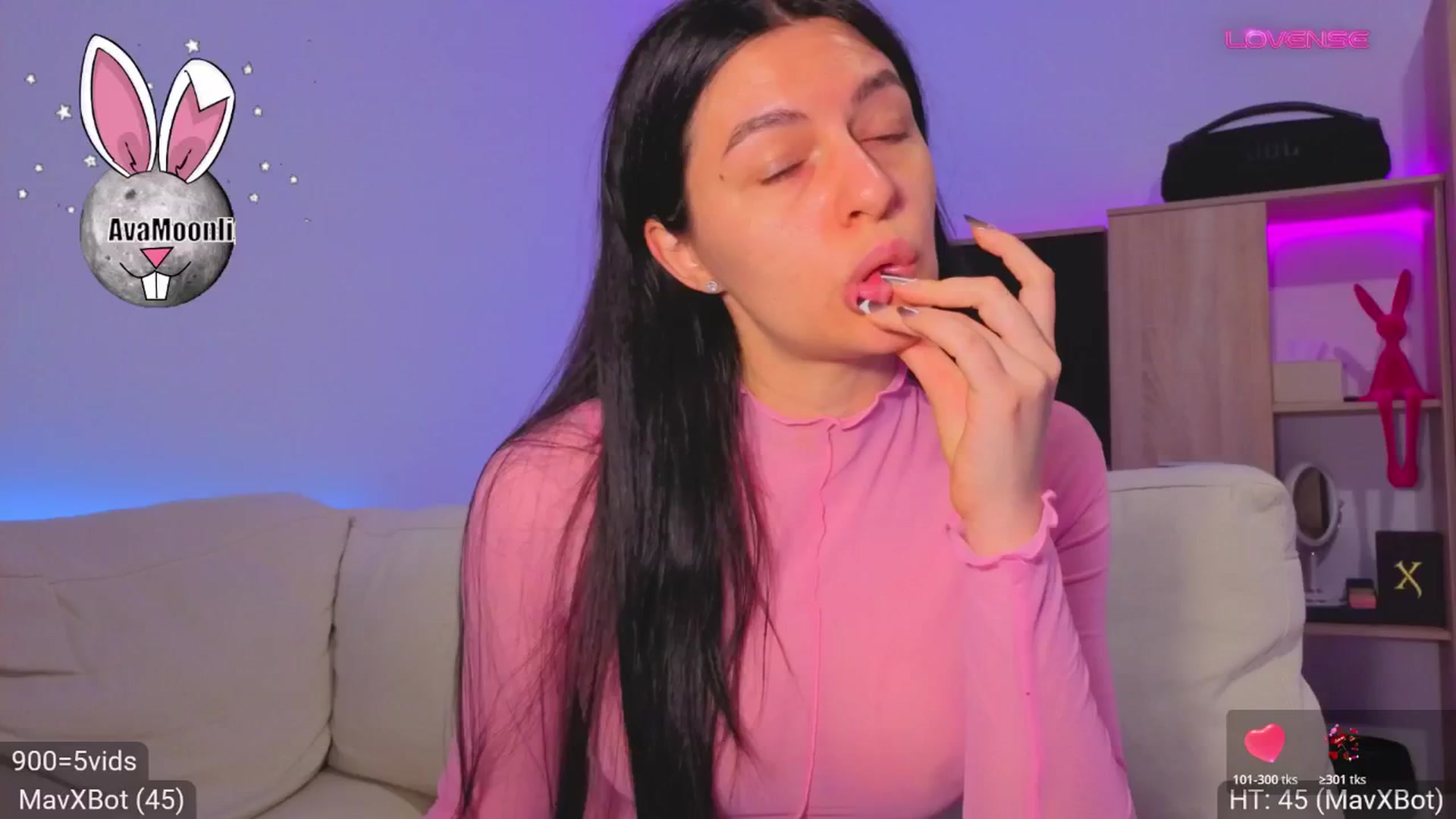 Gallery image thumbnail from AvaMoonlight's myfreecams stream on, 03/30/2026, 16:17 image 11 of 20