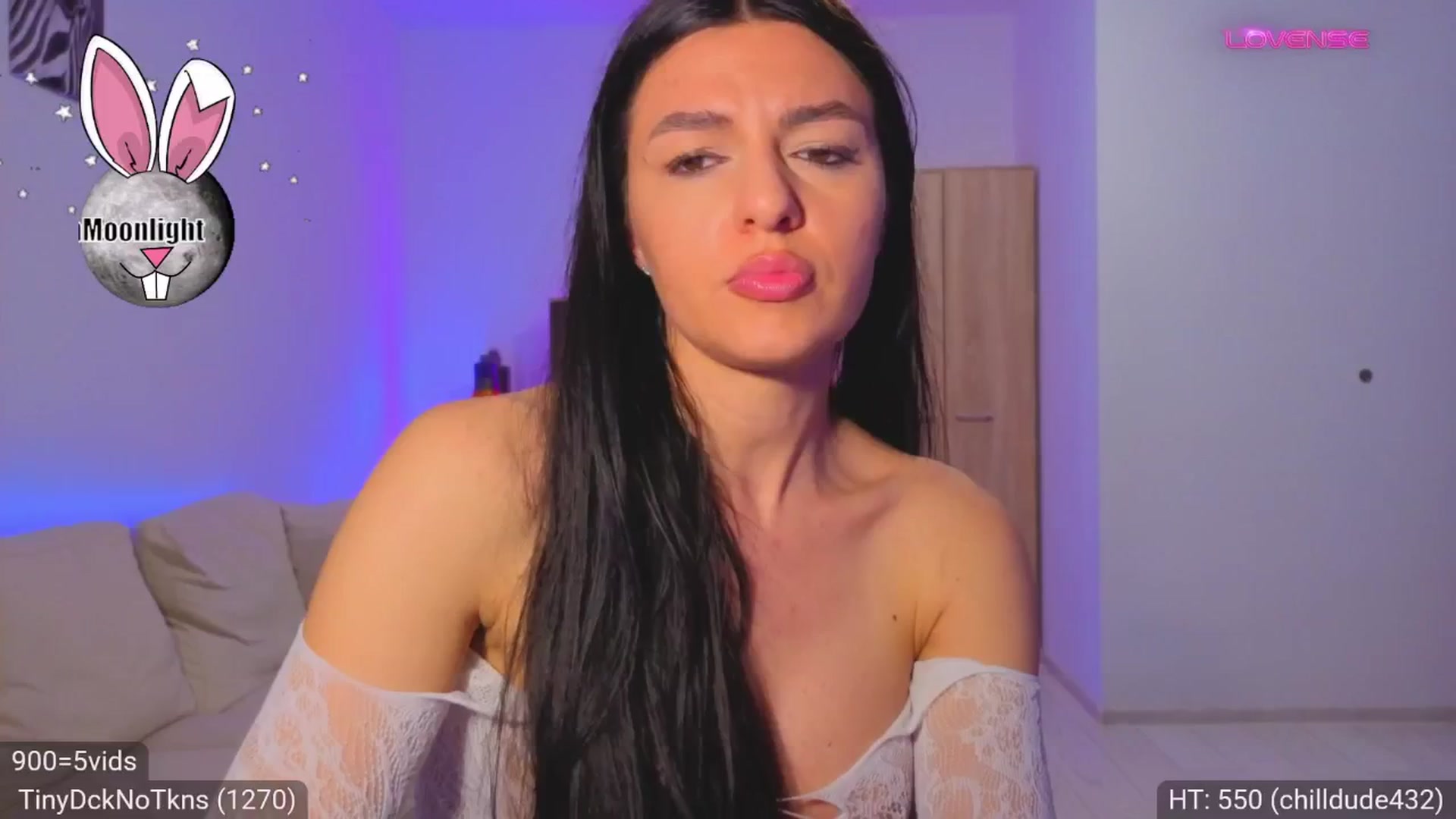 Gallery image thumbnail from AvaMoonlight's myfreecams stream on, 04/01/2026, 24:39 image 3 of 20