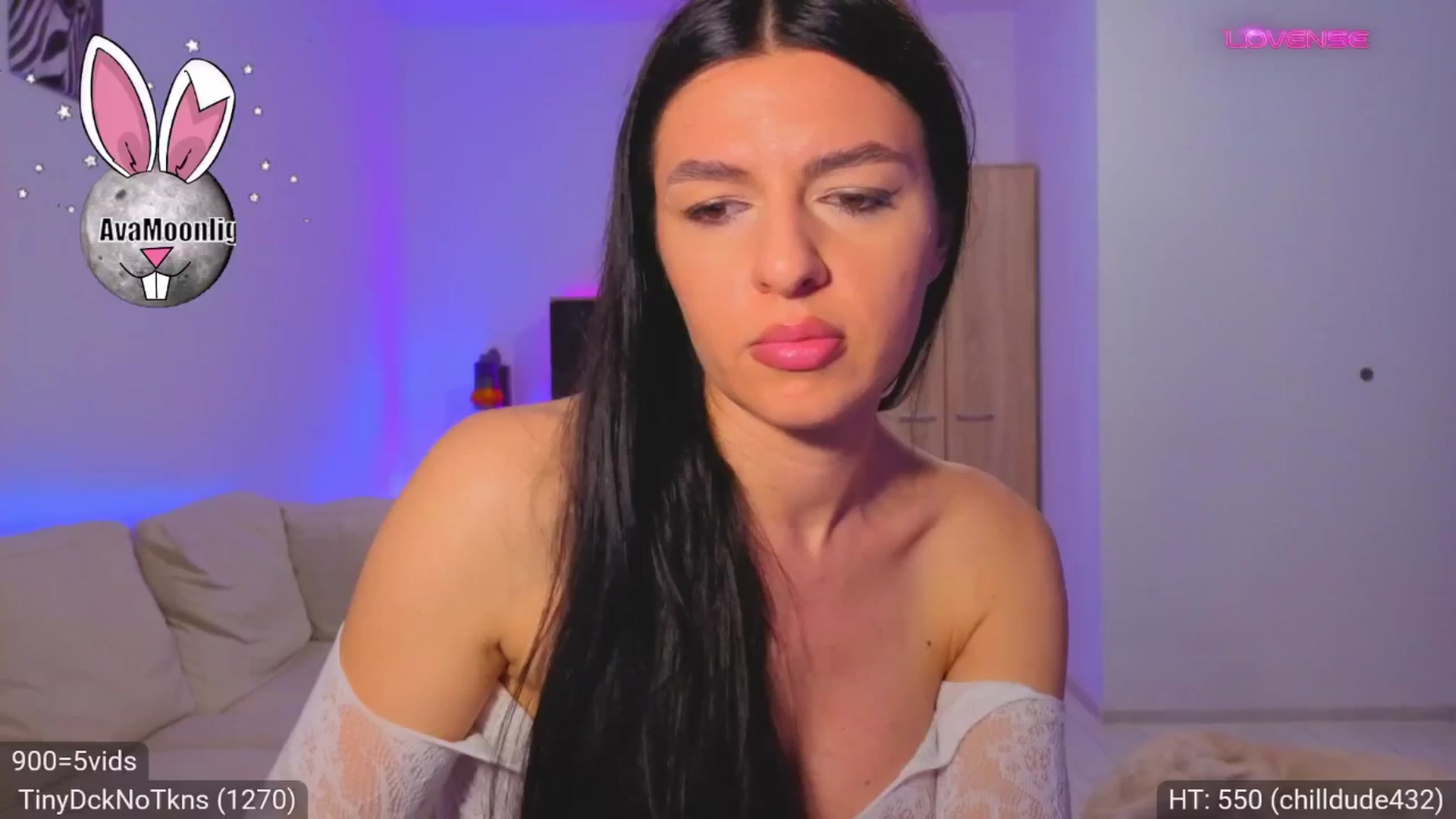 Gallery image thumbnail from AvaMoonlight's myfreecams stream on, 04/01/2026, 24:39 image 17 of 20