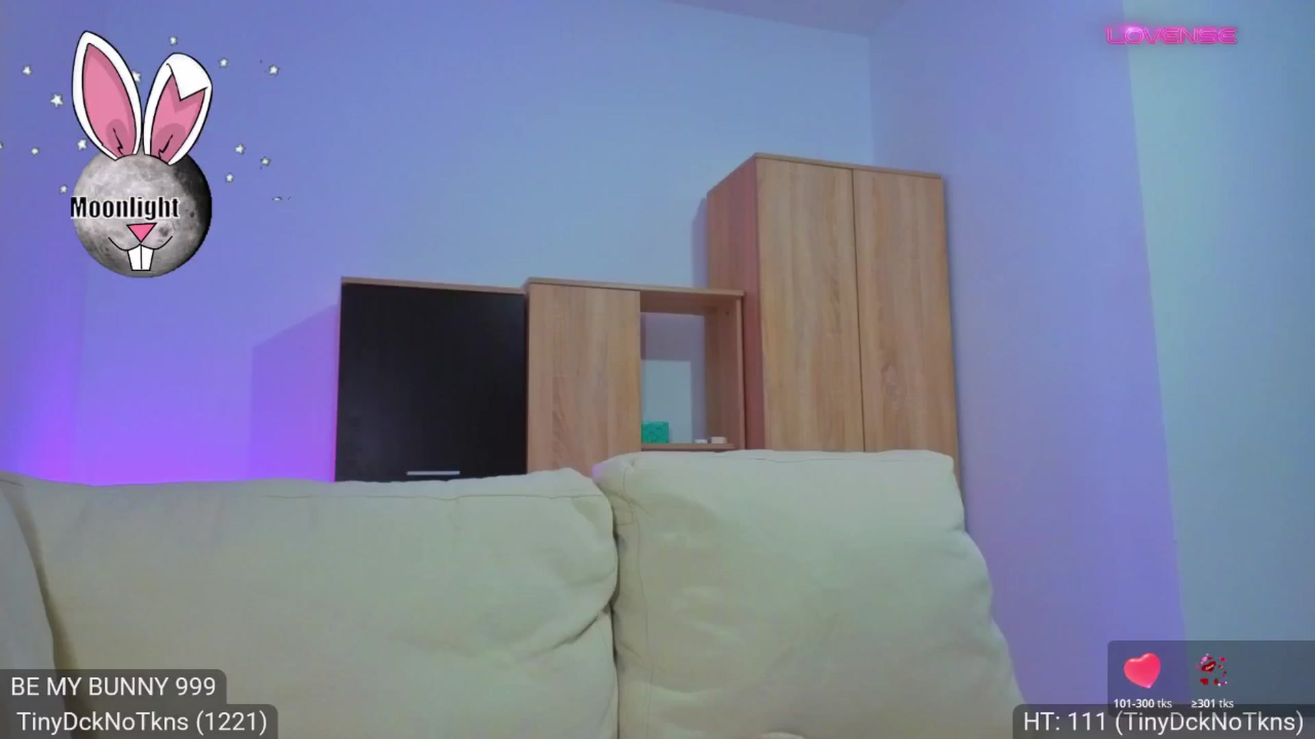 Gallery image thumbnail from AvaMoonlight's myfreecams stream on, 04/14/2026, 24:32 image 12 of 20