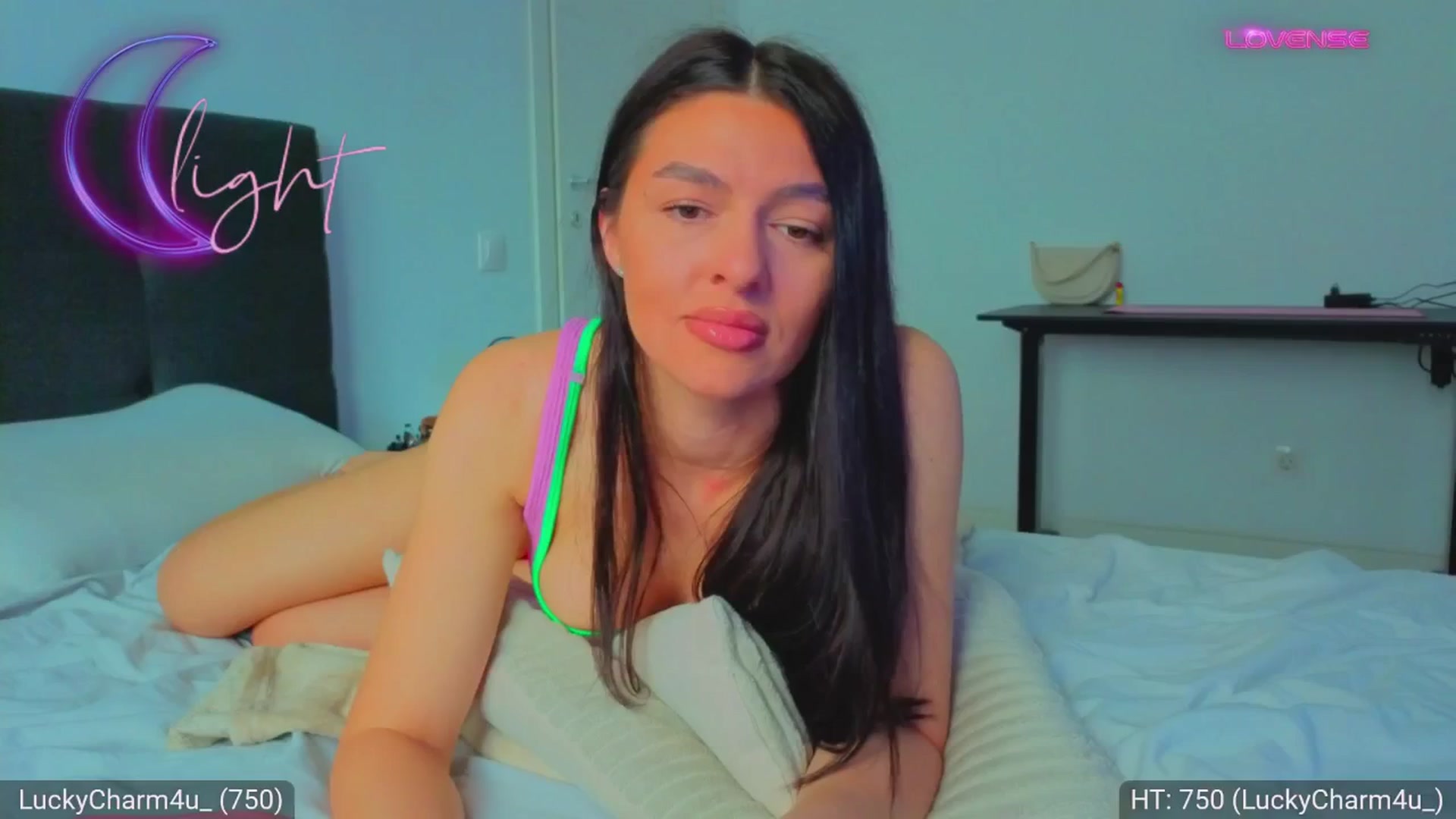 Gallery image thumbnail from AvaMoonlight's myfreecams stream on, 04/22/2026, 16:07 image 6 of 20