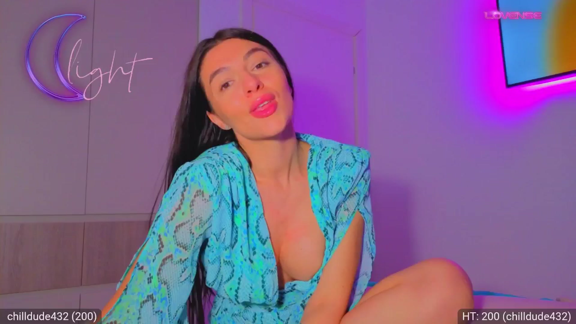 Gallery image thumbnail from AvaMoonlight's myfreecams stream on, 04/26/2026, 23:44 image 6 of 20