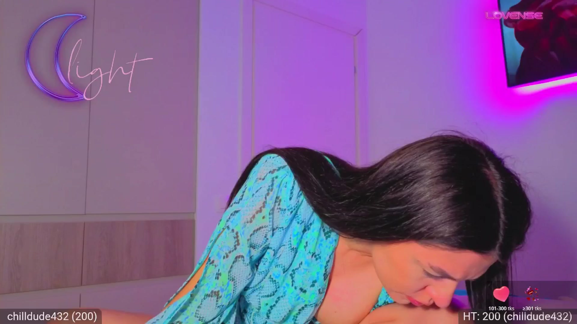 Gallery image thumbnail from AvaMoonlight's myfreecams stream on, 04/26/2026, 23:44 image 5 of 20