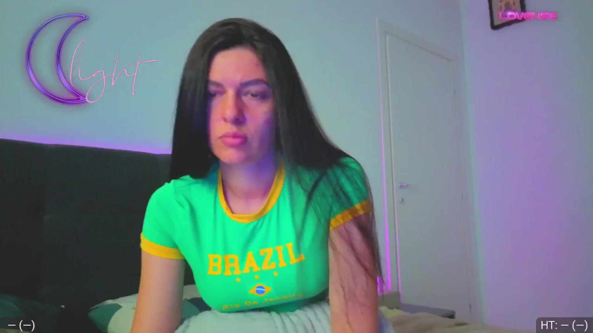 Gallery image thumbnail from AvaMoonlight's myfreecams stream on, 04/30/2026, 16:16 image 3 of 20