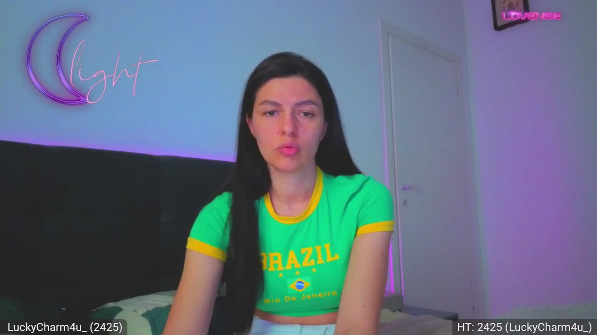 Gallery image thumbnail from AvaMoonlight's myfreecams stream on, 04/30/2026, 16:16 image 10 of 20