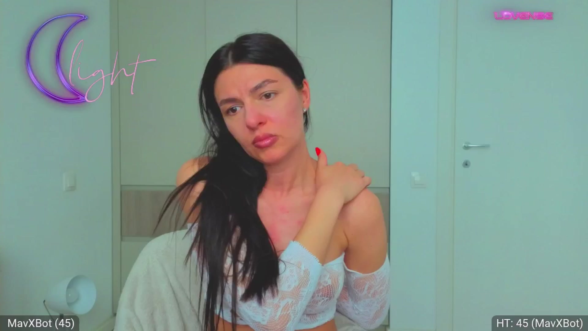 Gallery image thumbnail from AvaMoonlight's myfreecams stream on, 05/04/2026, 16:14 image 2 of 20
