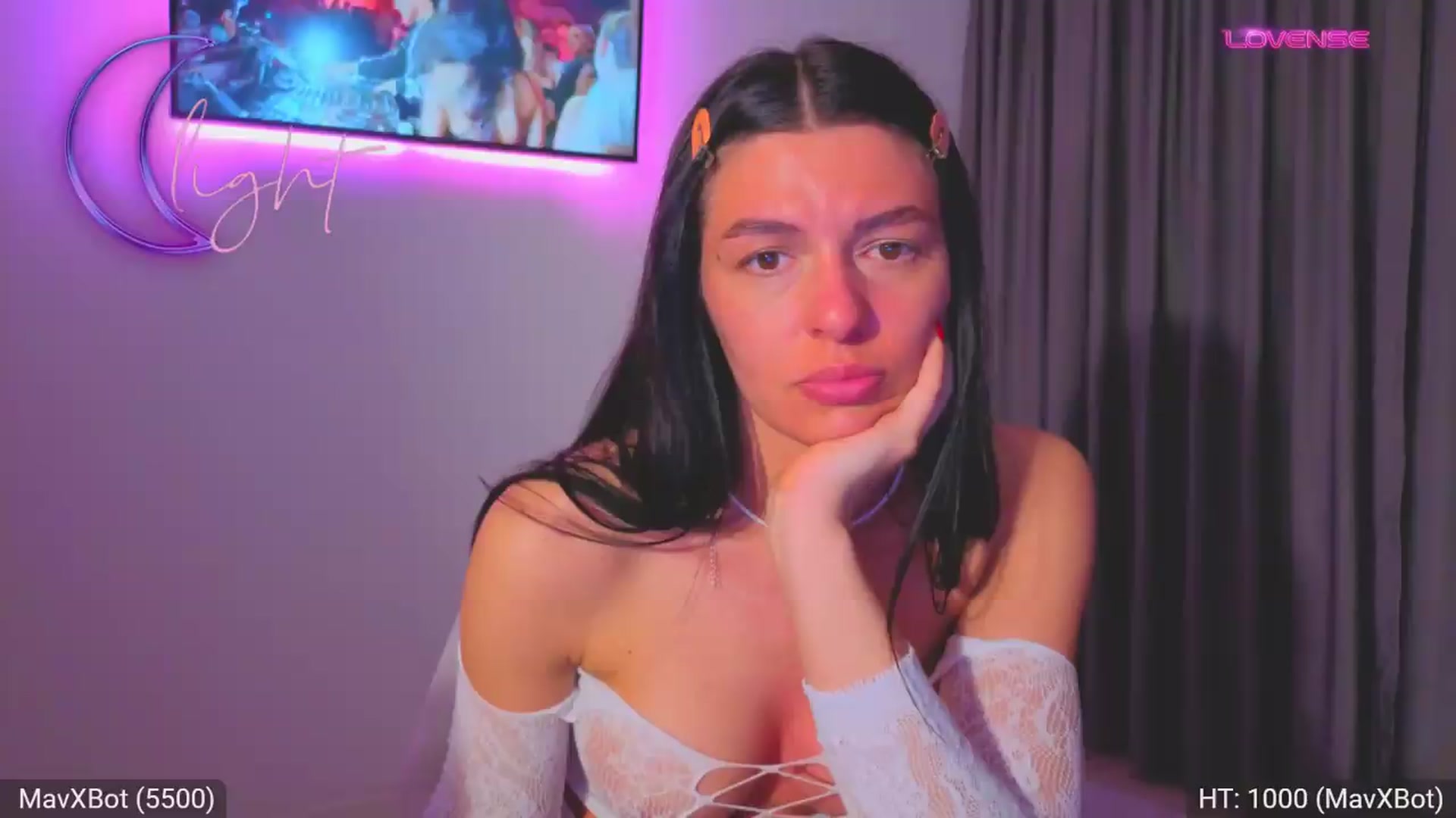 Gallery image thumbnail from AvaMoonlight's myfreecams stream on, 05/05/2026, 24:01 image 13 of 20