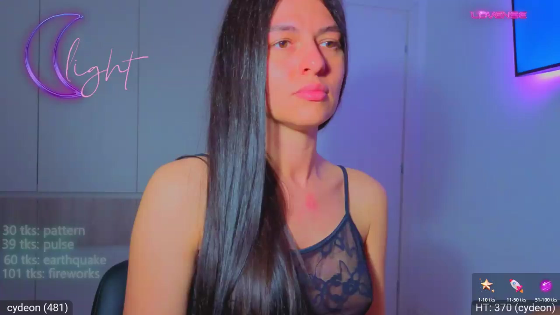 Gallery image thumbnail from AvaMoonlight's myfreecams stream on, 05/06/2026, 24:38 image 18 of 20