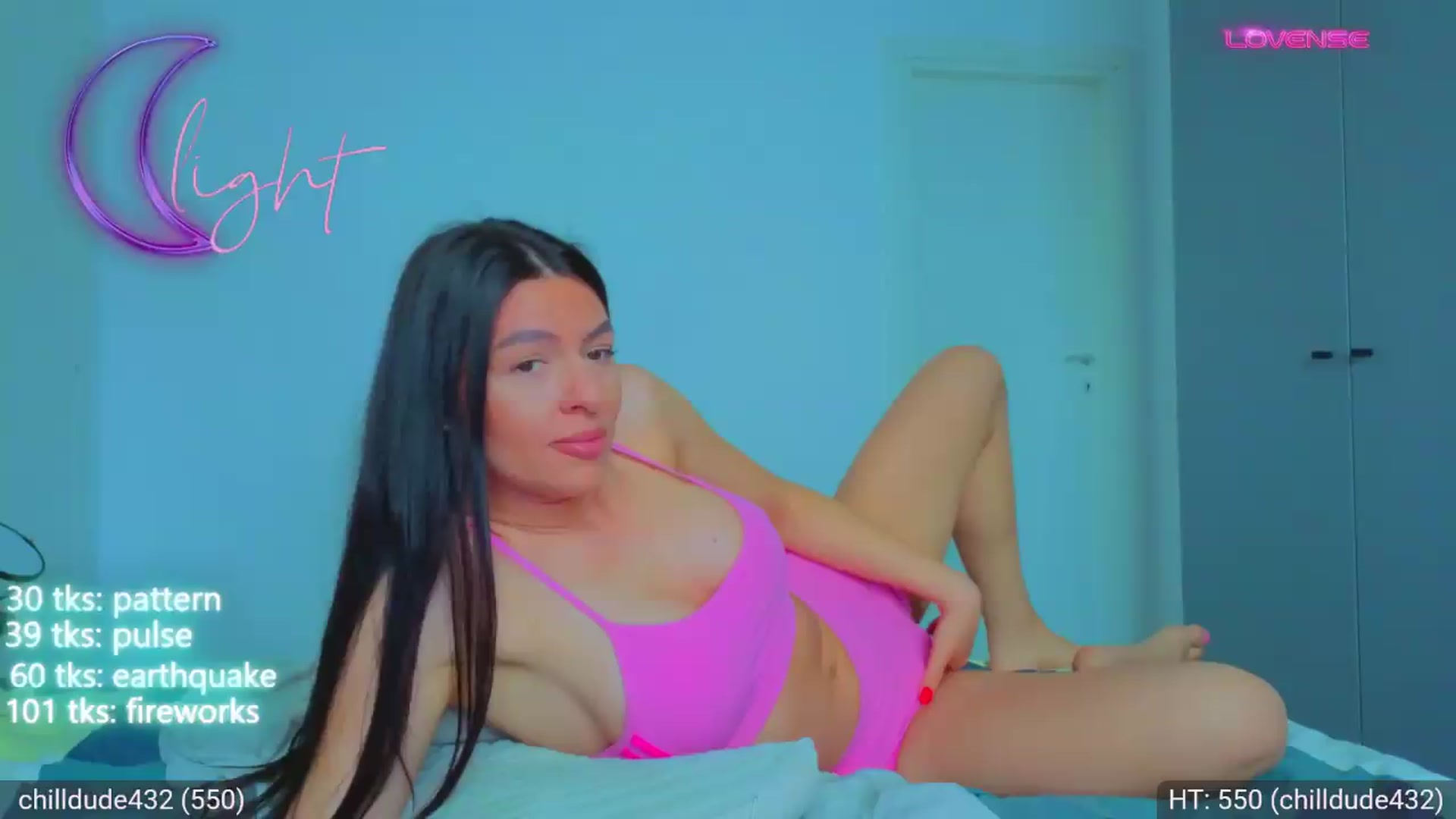 Gallery image thumbnail from AvaMoonlight's myfreecams stream on, 05/06/2026, 16:05 image 6 of 20