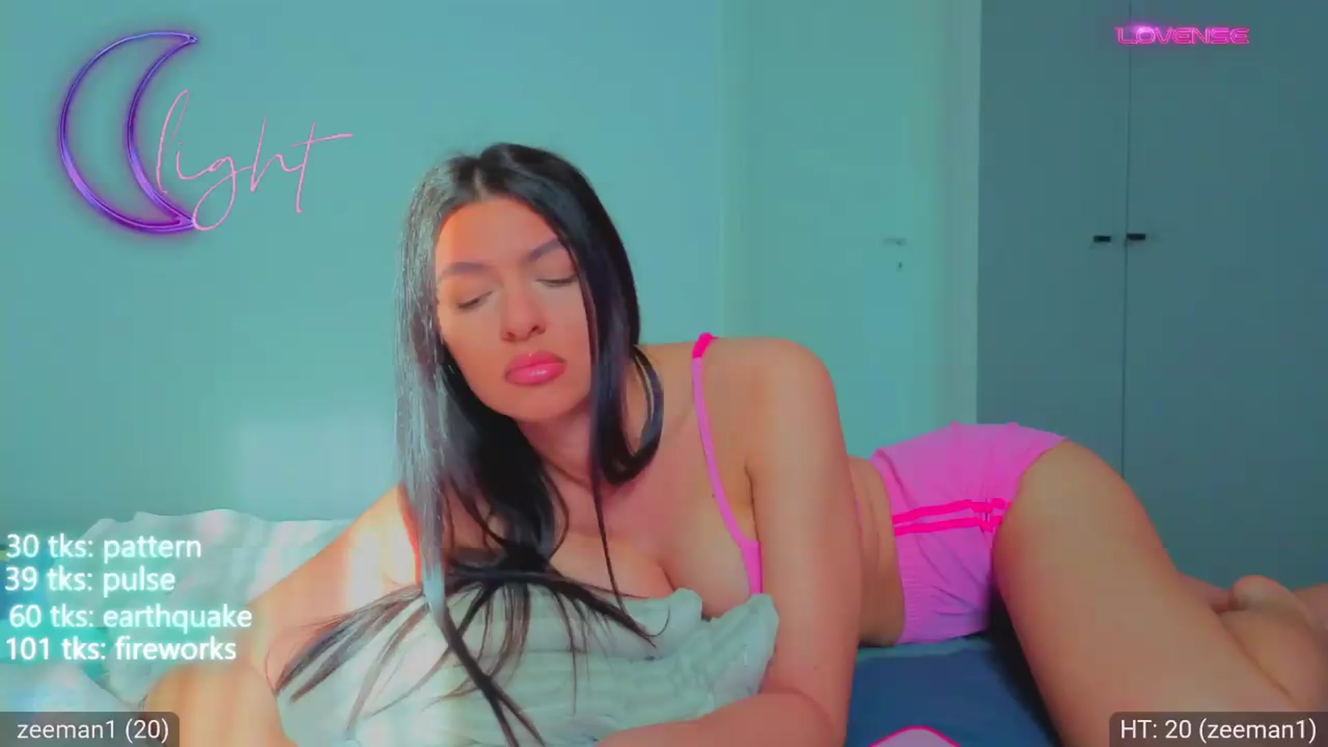 Gallery image thumbnail from AvaMoonlight's myfreecams stream on, 05/06/2026, 16:05 image 2 of 20