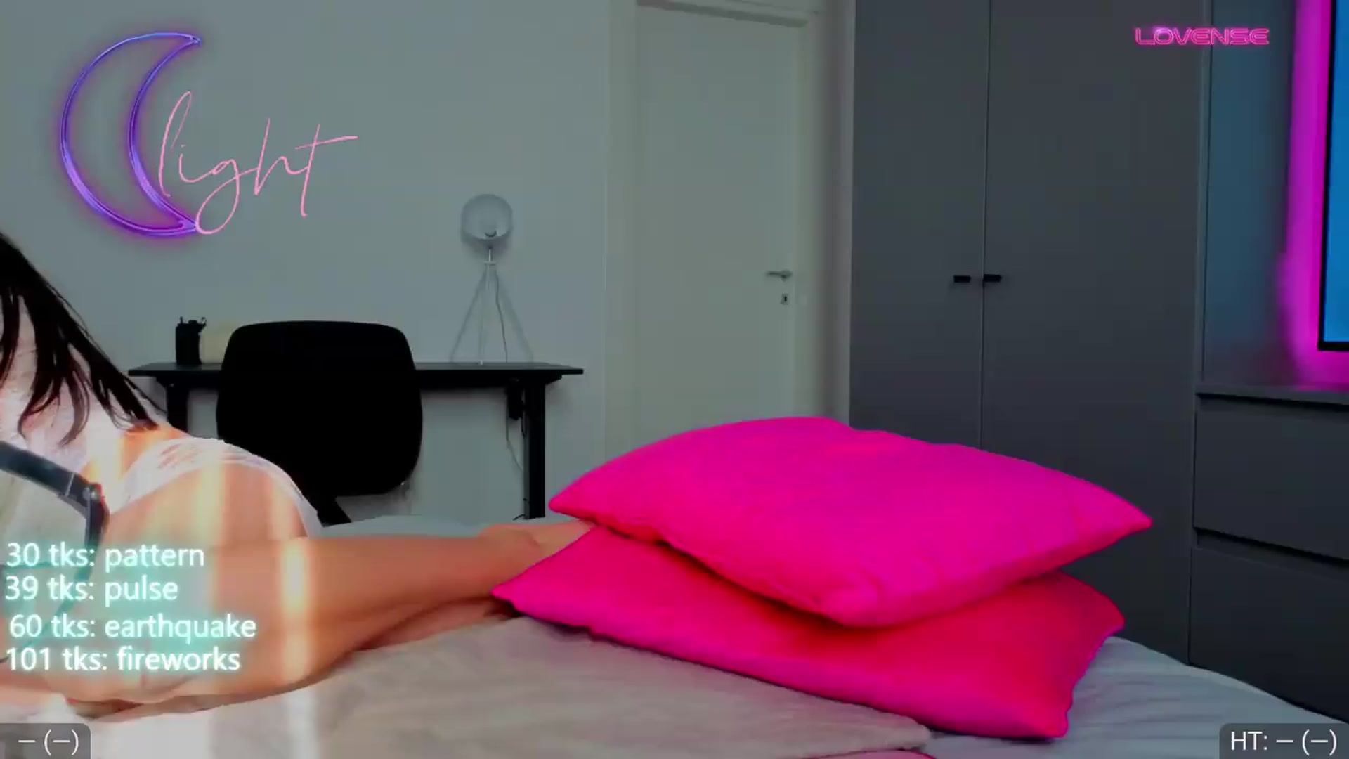 Gallery image thumbnail from AvaMoonlight's myfreecams stream on, 05/12/2026, 16:02 image 1 of 20