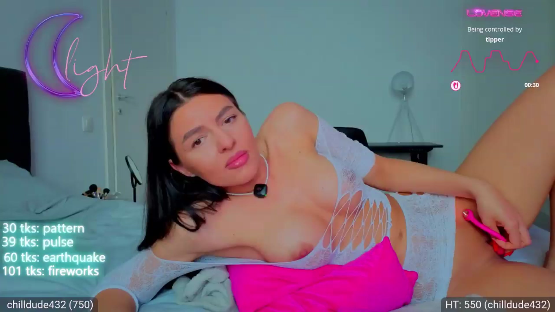 Gallery image thumbnail from AvaMoonlight's myfreecams stream on, 05/12/2026, 16:02 image 16 of 20