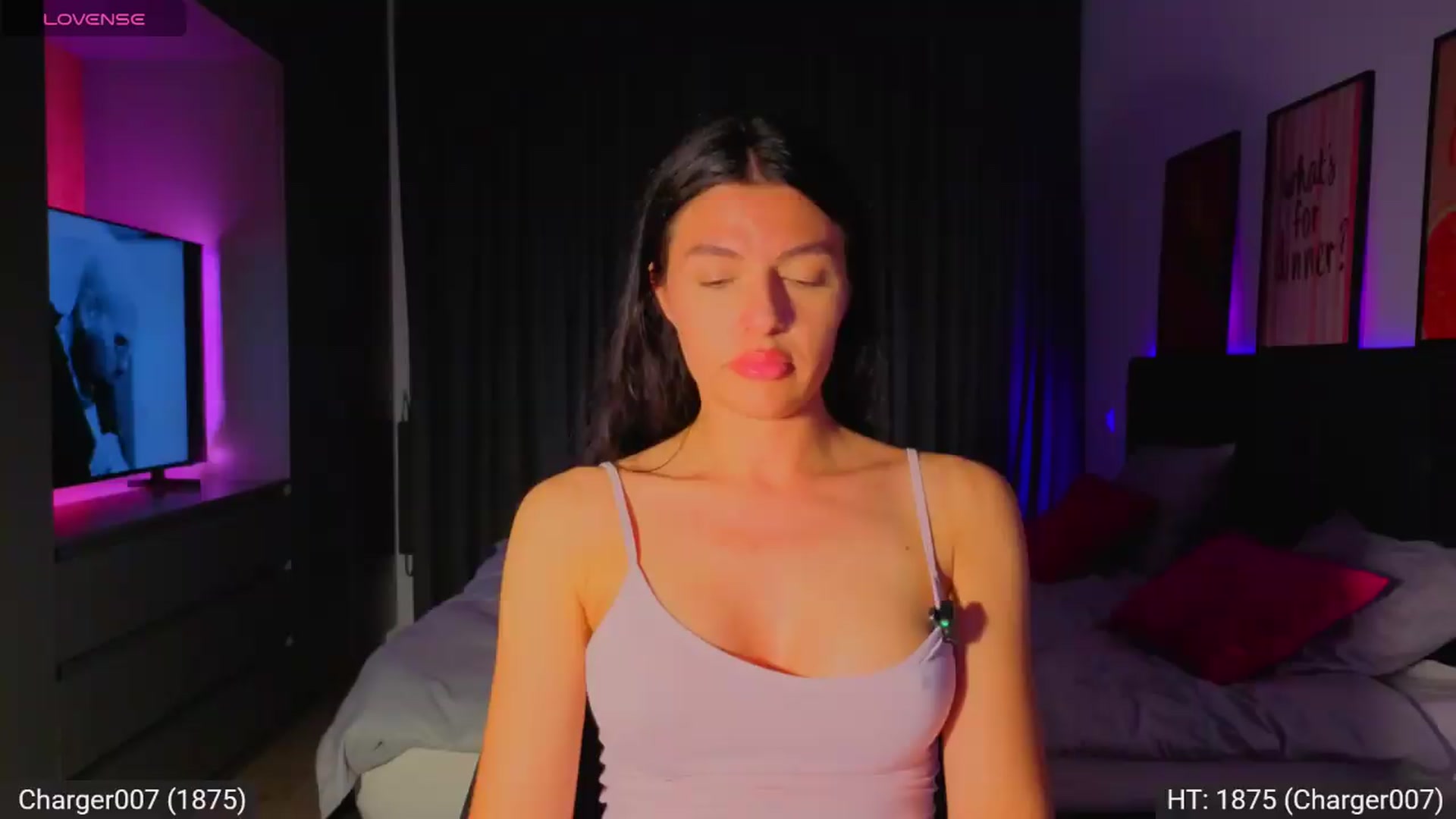 Gallery image thumbnail from AvaMoonlight's myfreecams stream on, 05/17/2026, 24:13 image 15 of 20