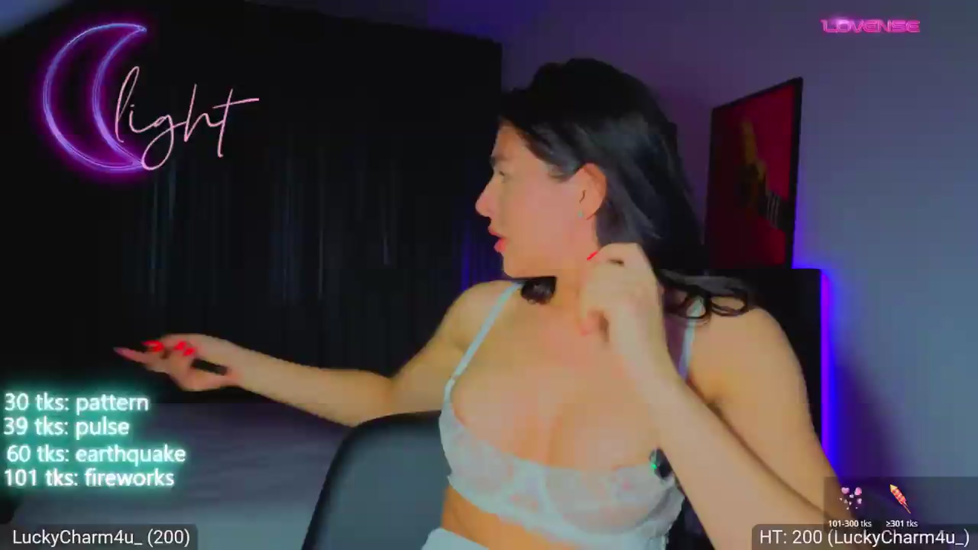 Gallery image thumbnail from AvaMoonlight's myfreecams stream on, 05/17/2026, 16:09 image 13 of 20