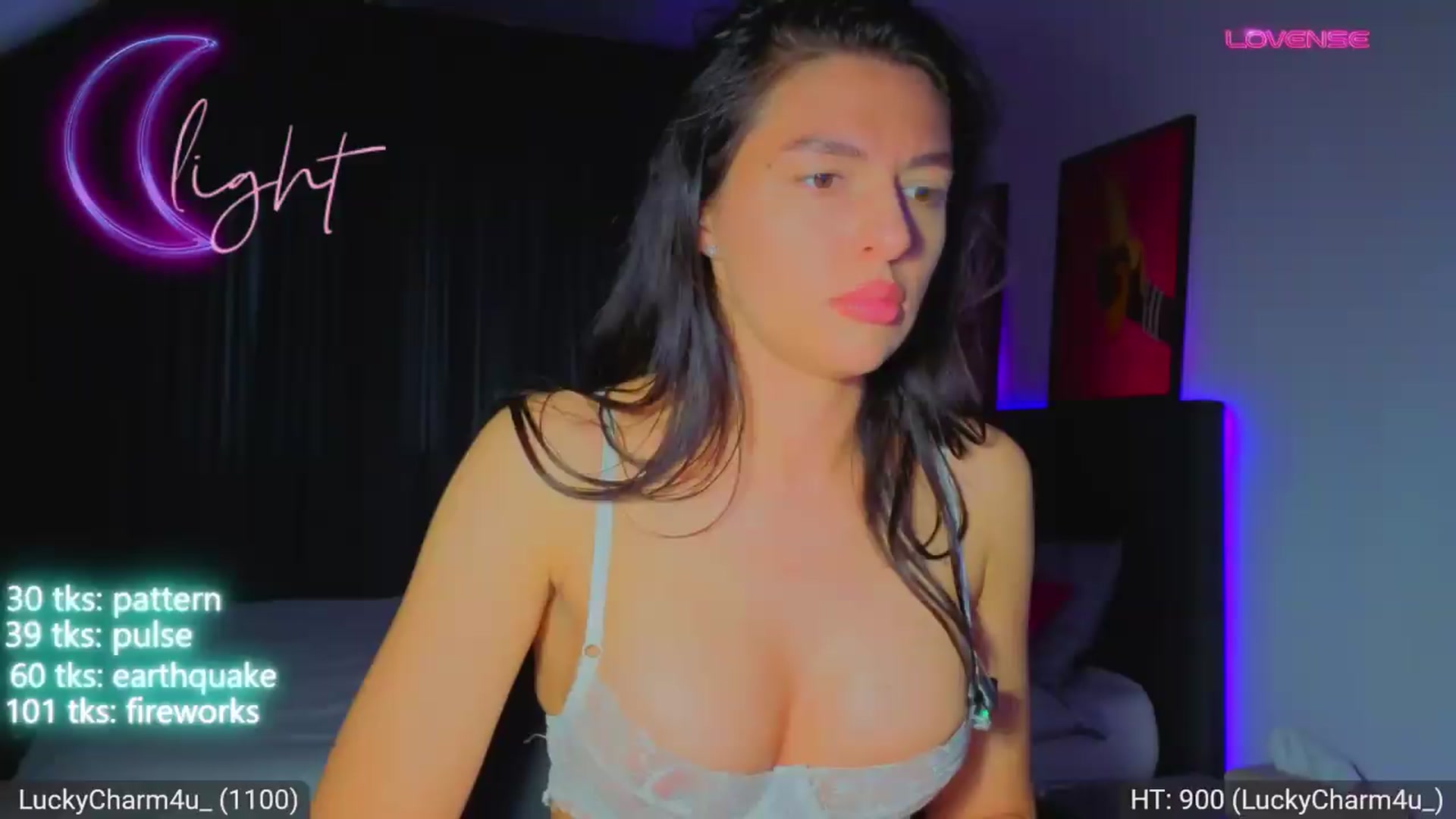 Gallery image thumbnail from AvaMoonlight's myfreecams stream on, 05/17/2026, 16:09 image 16 of 20