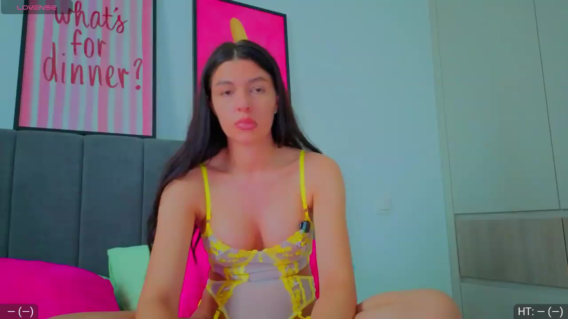 Gallery image thumbnail from AvaMoonlight's myfreecams stream on, 05/18/2026, 16:34 image 6 of 20