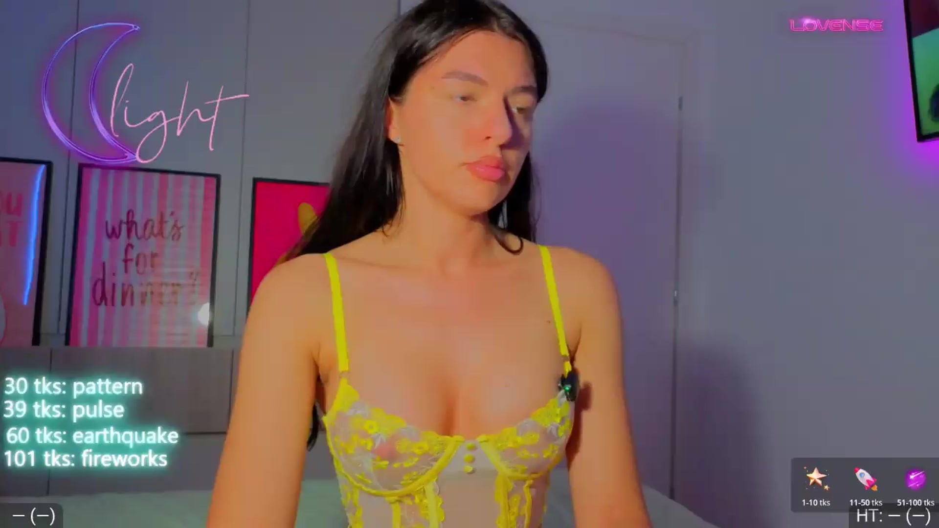 Gallery image thumbnail from AvaMoonlight's myfreecams stream on, 05/18/2026, 22:49 image 11 of 20