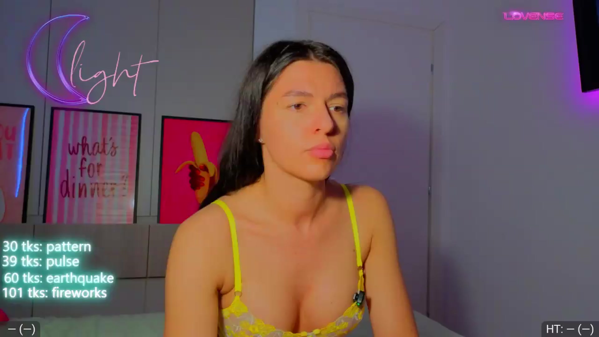 Gallery image thumbnail from AvaMoonlight's myfreecams stream on, 05/18/2026, 23:52 image 4 of 20
